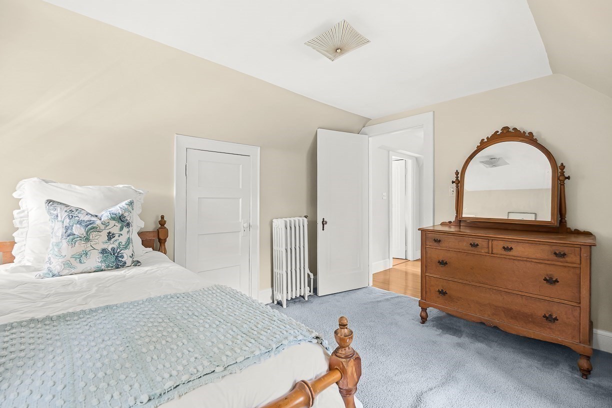 143 Arlington Street Property Photo 34