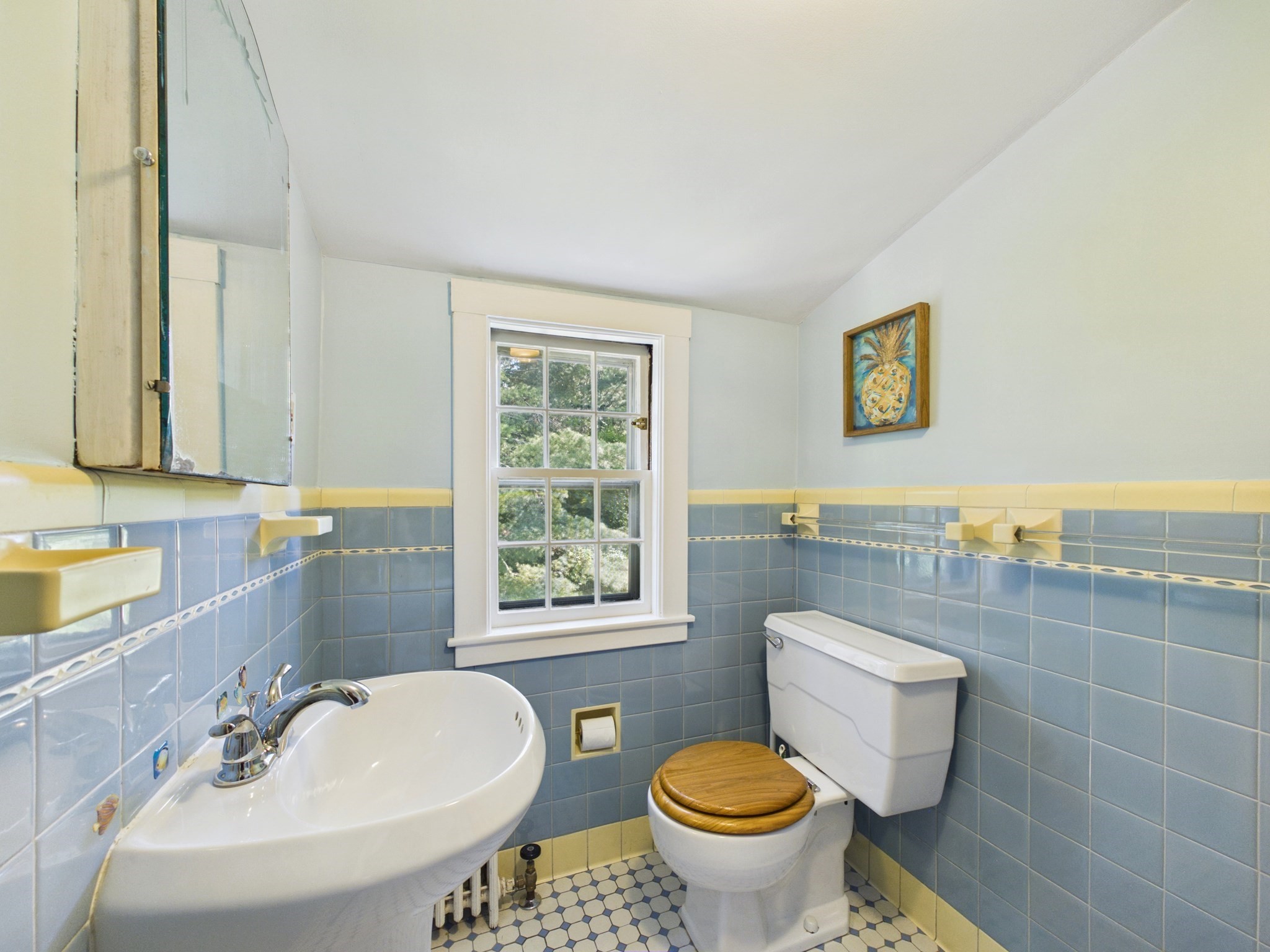 390 Marsh St Property Photo 30