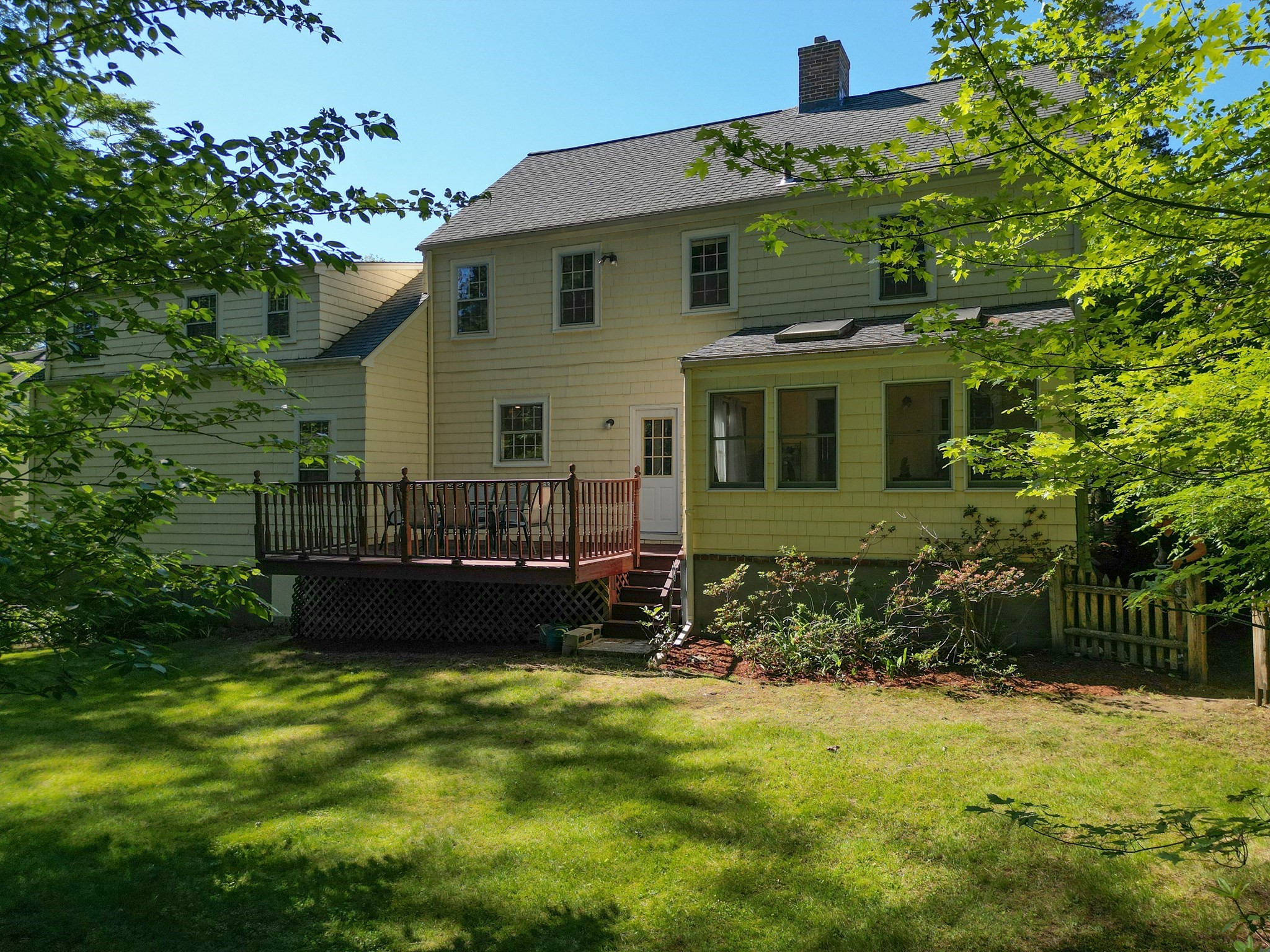 390 Marsh St Property Photo 38