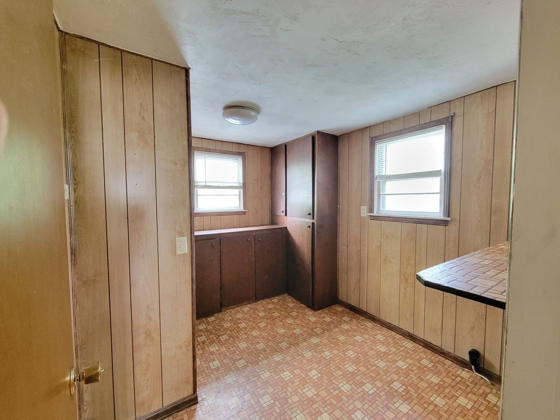 103 Ash Street Property Photo 11