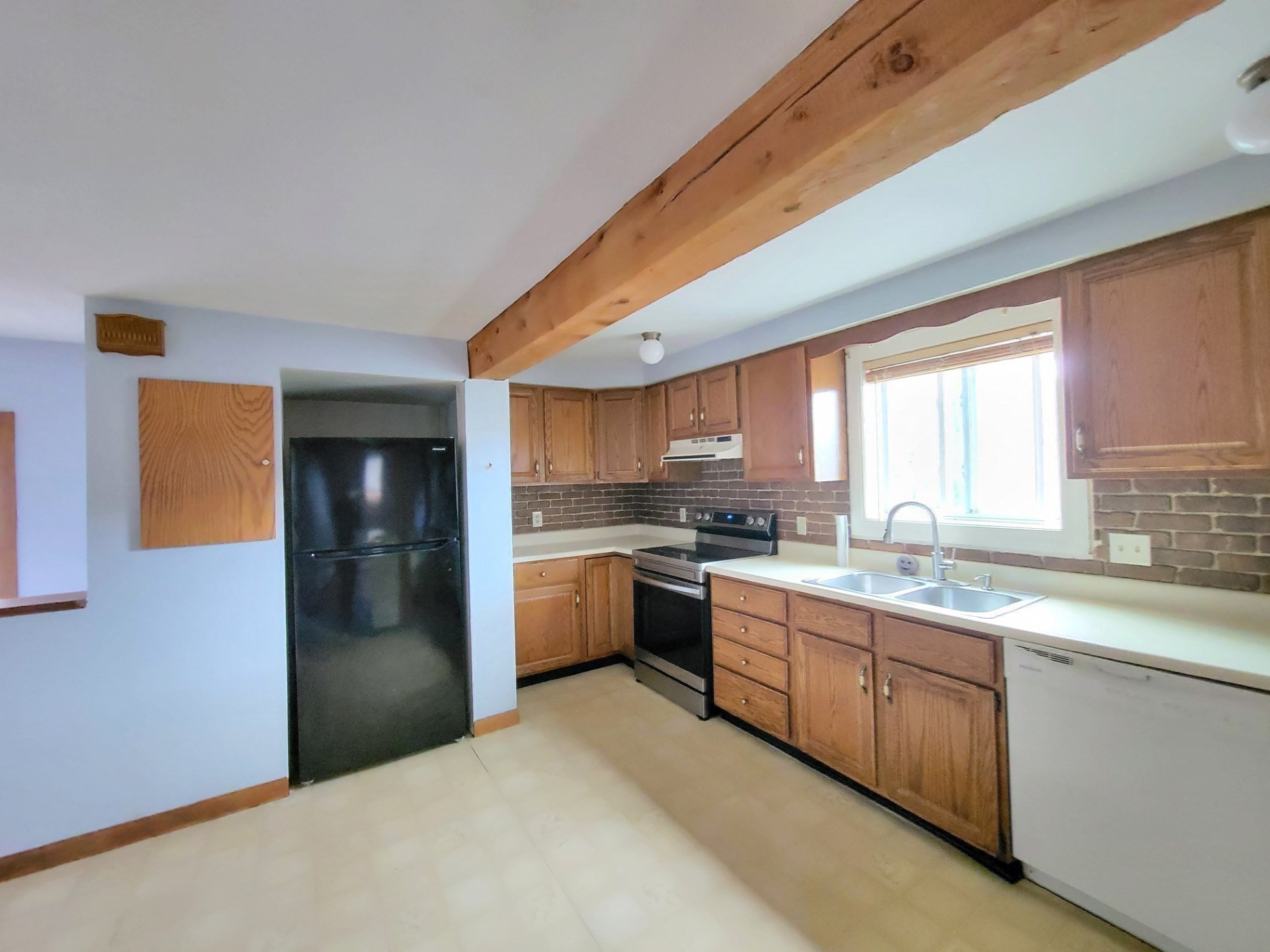 103 Ash Street Property Photo 14