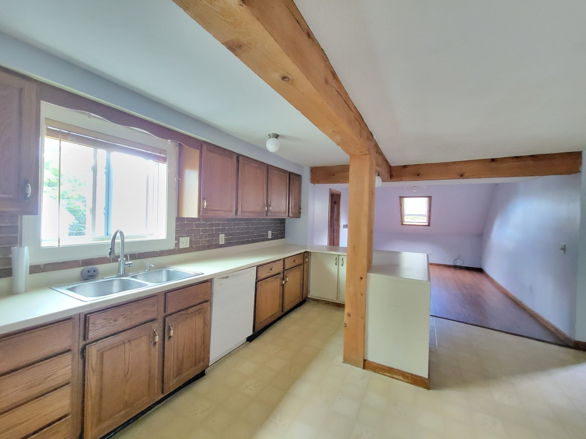 103 Ash Street Property Photo 15