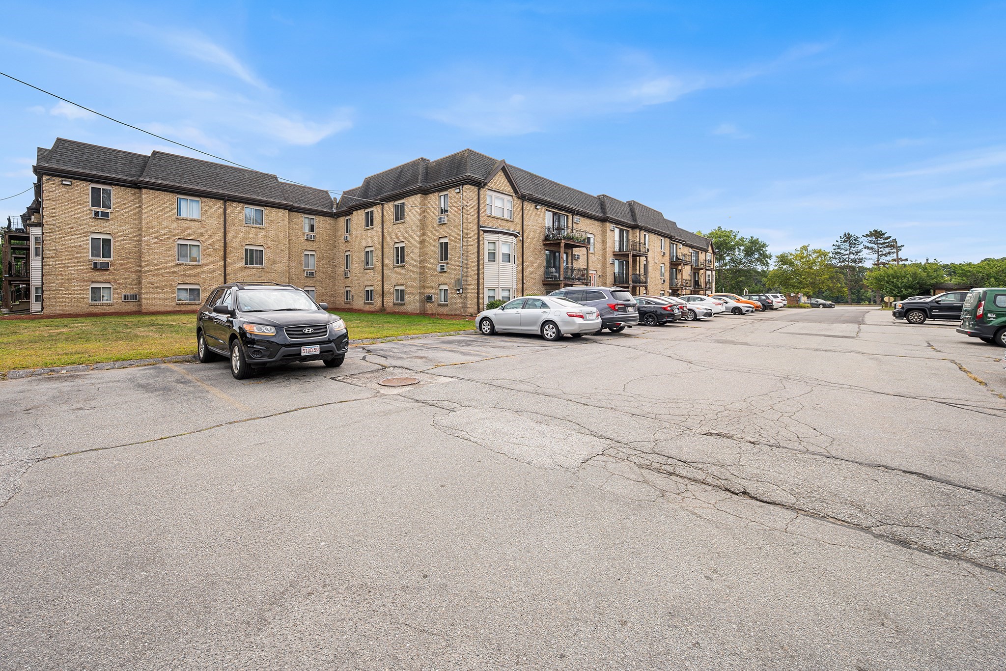 347 Pawtucket Blvd # 3 Property Photo 2