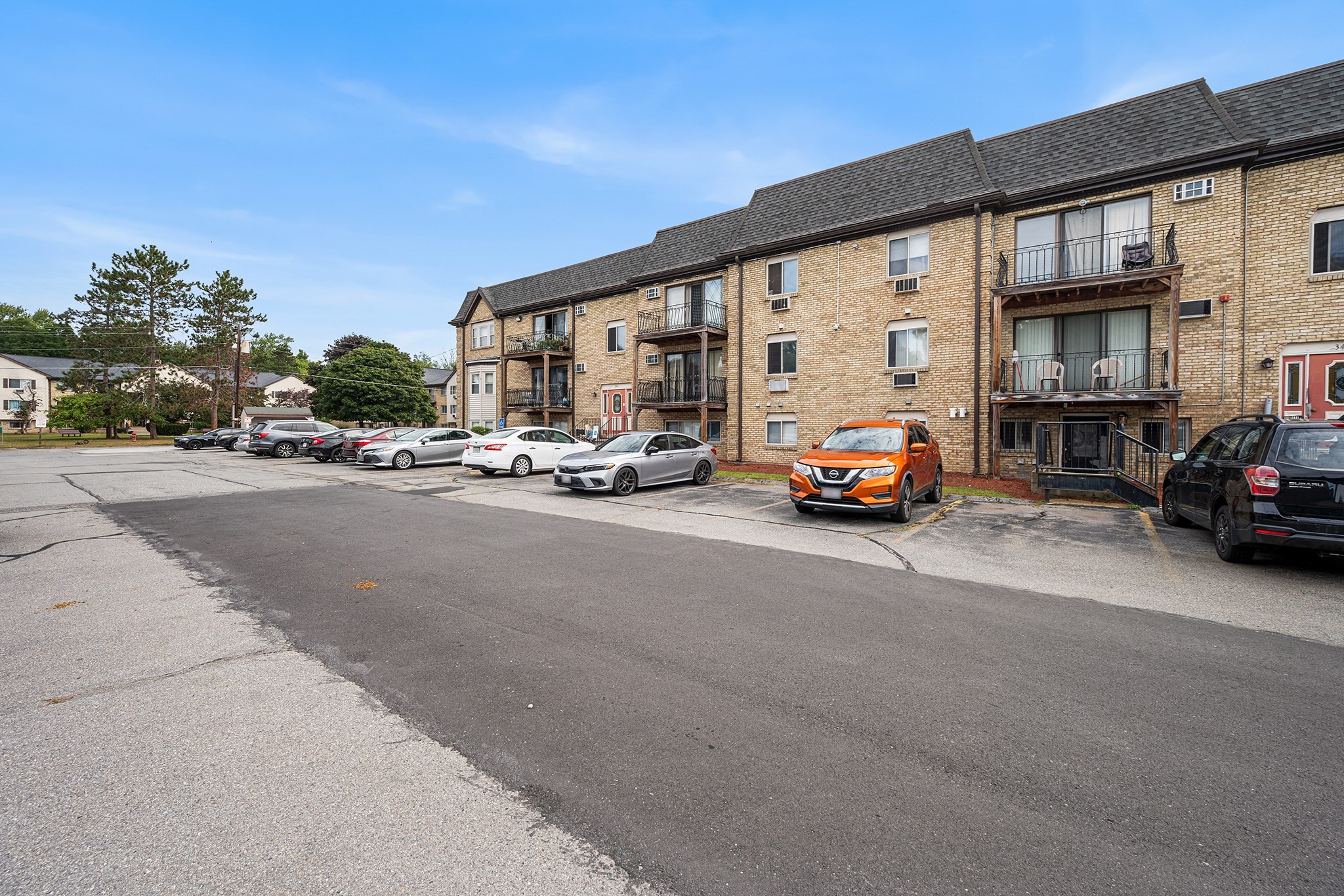 347 Pawtucket Blvd # 3 Property Photo 3