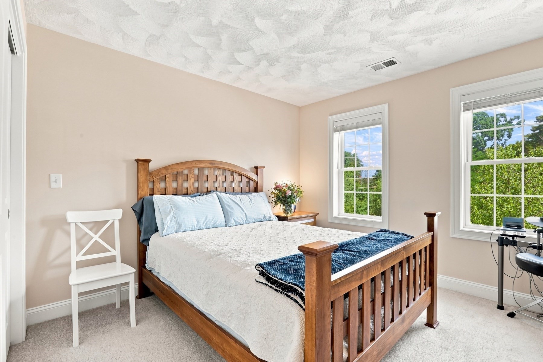 9 Forbes Rd Property Photo 19