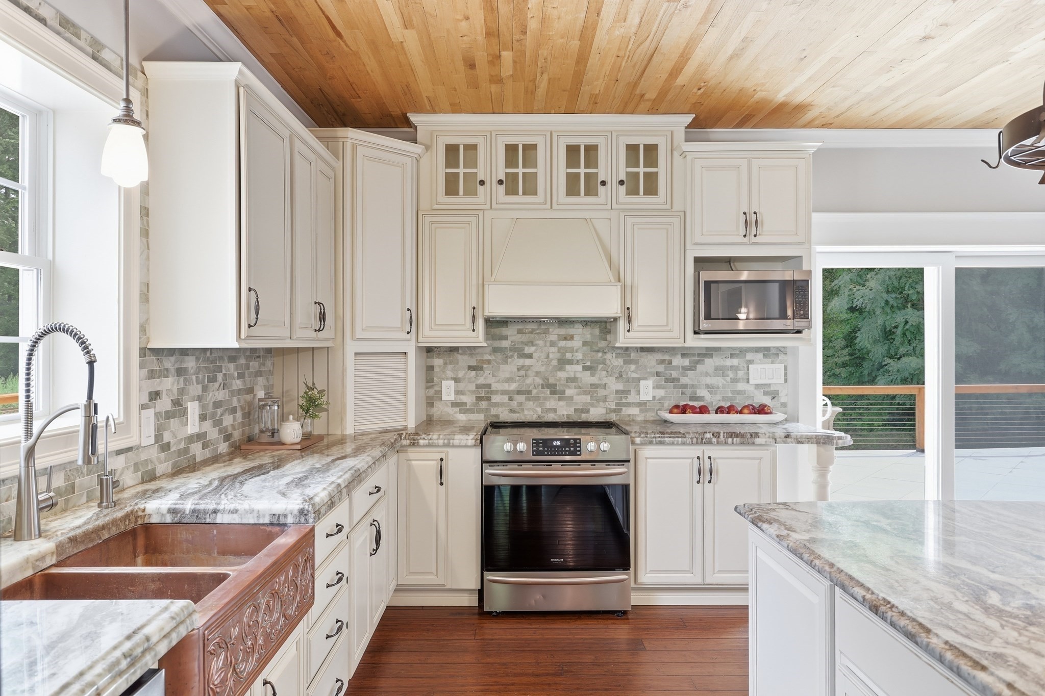 6 James Patten Dr Property Photo 12