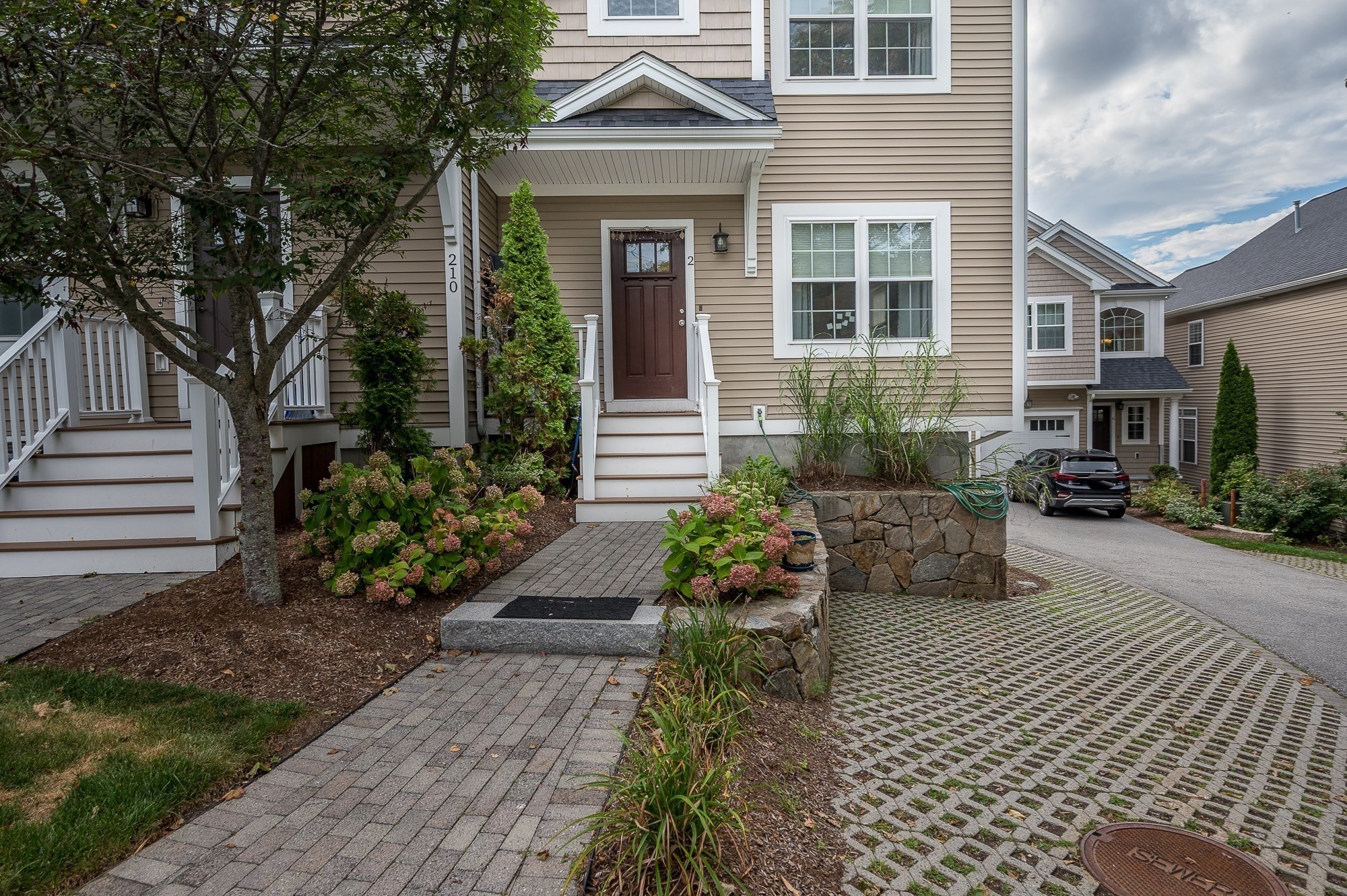 210 S Quinsigamond Ave # 2 Property Photo 3
