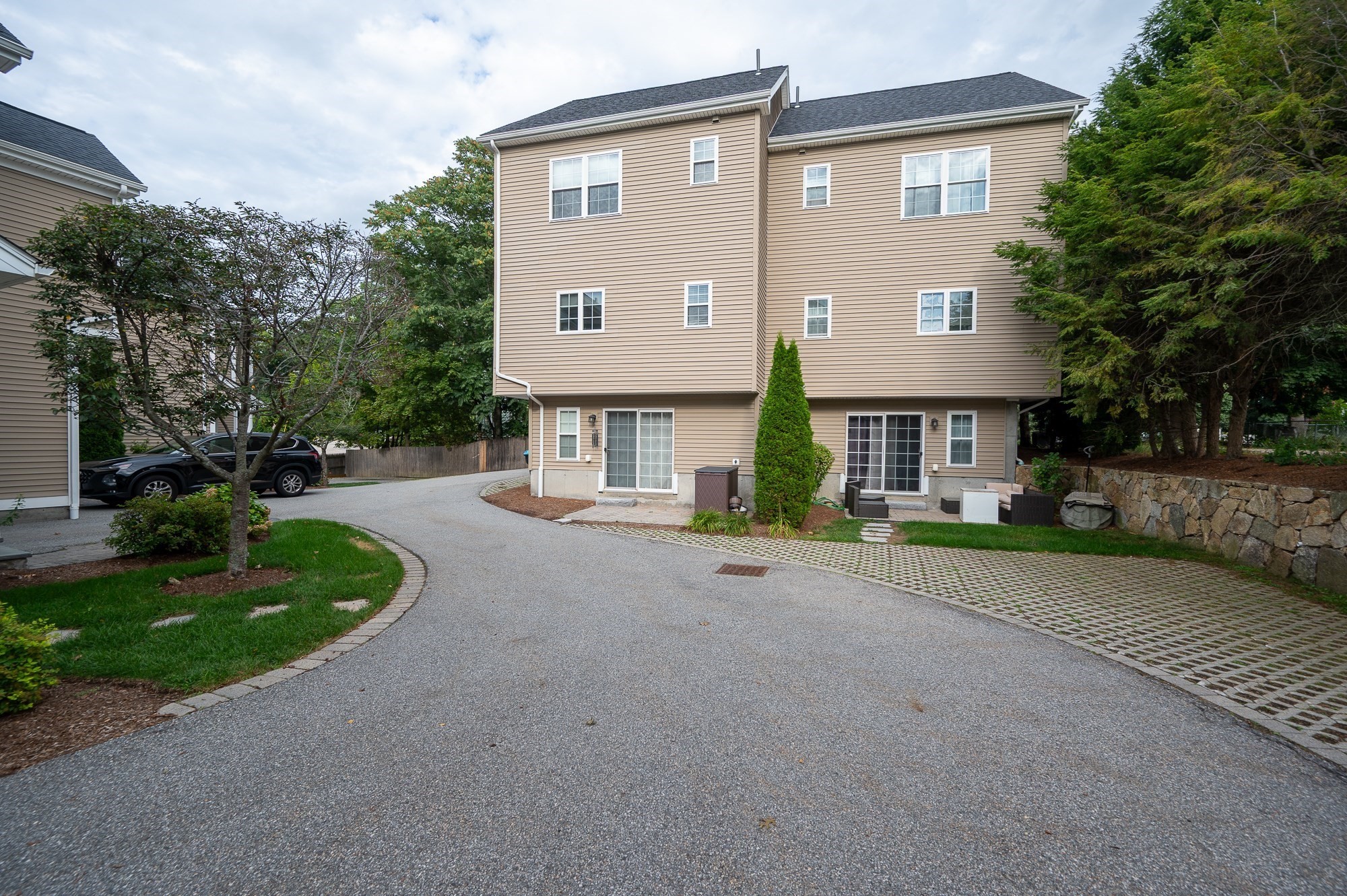 210 S Quinsigamond Ave # 2 Property Photo 25