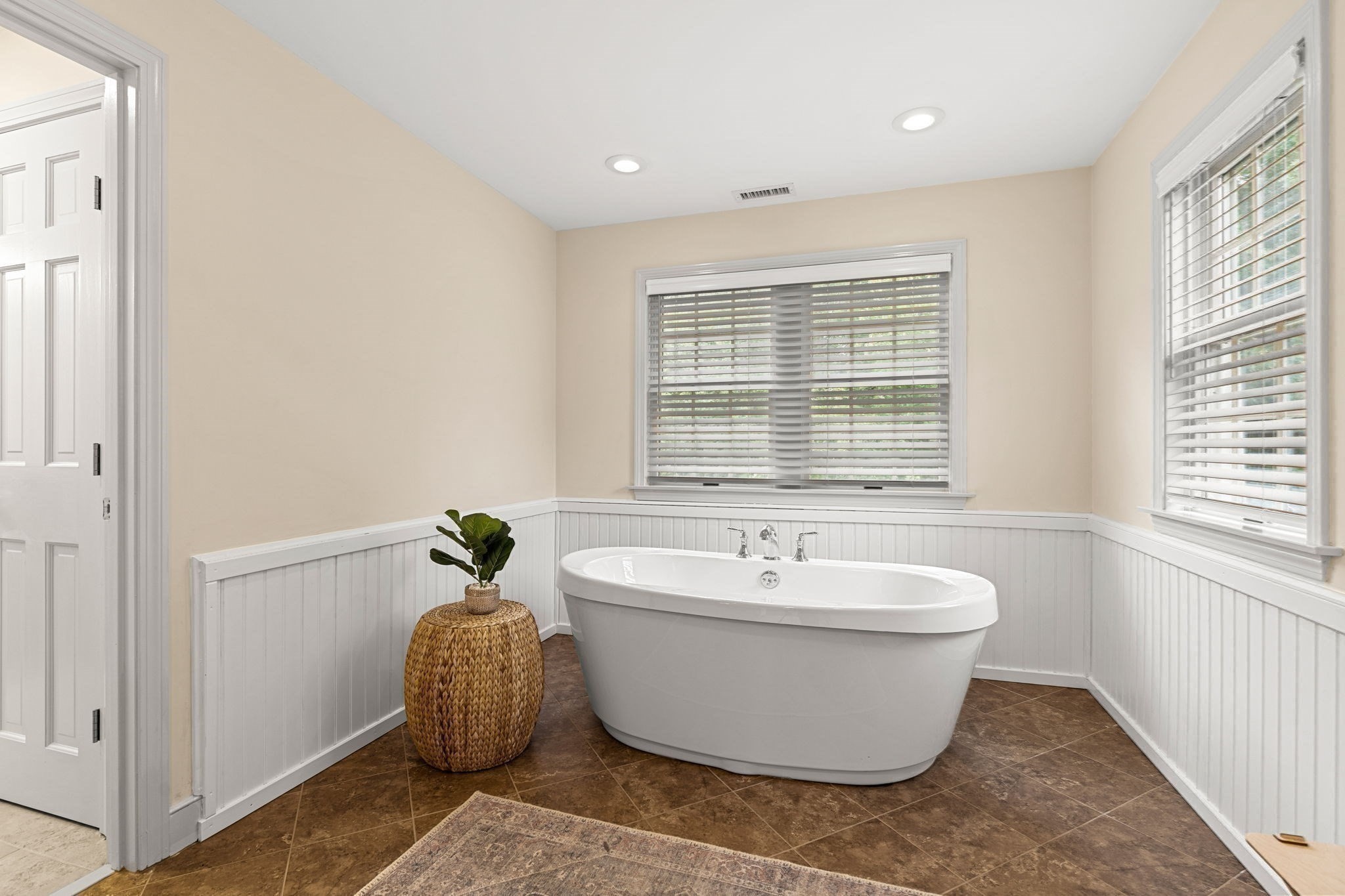 20 Virginia Lane Property Photo 23