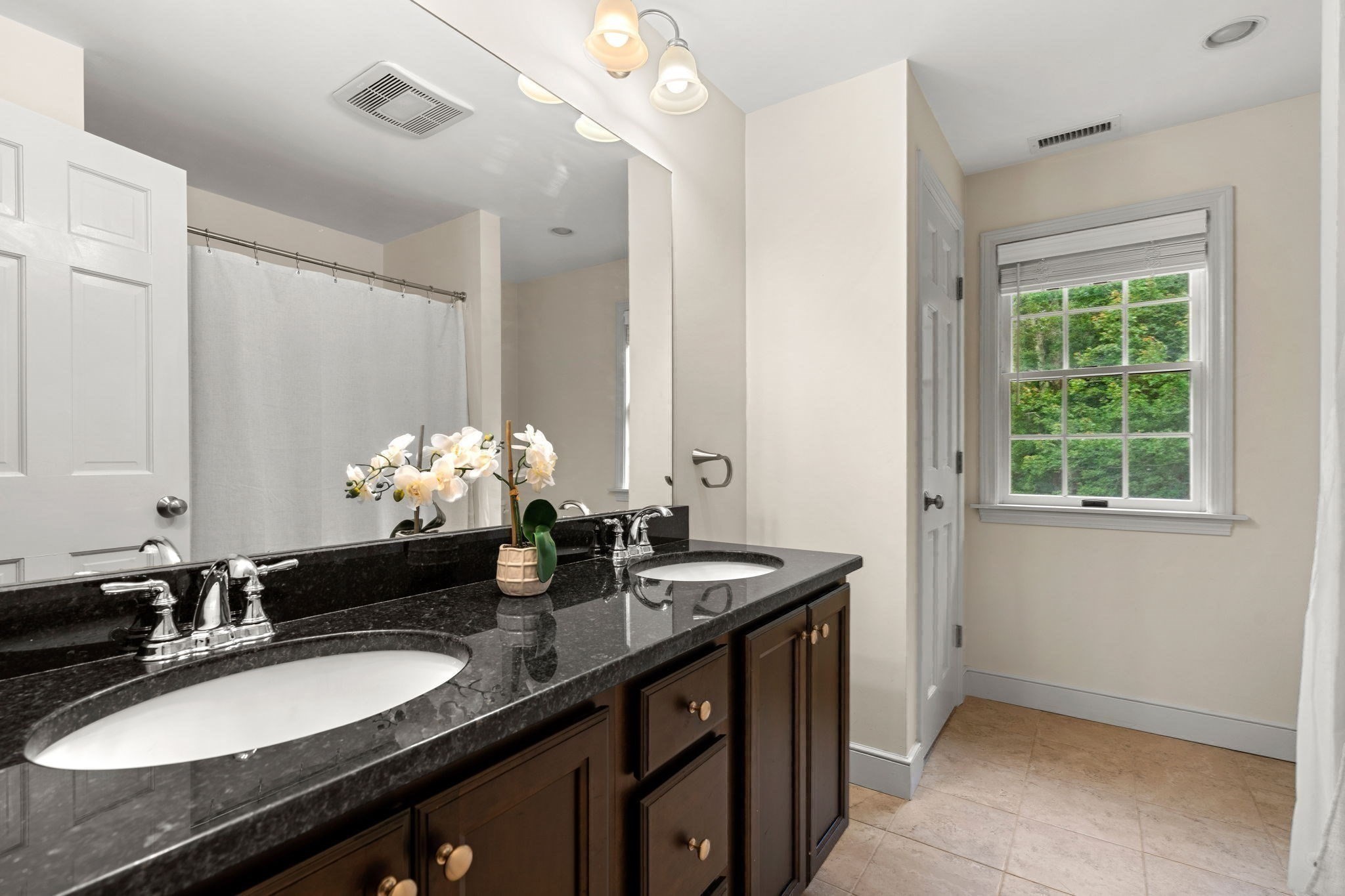 20 Virginia Lane Property Photo 32
