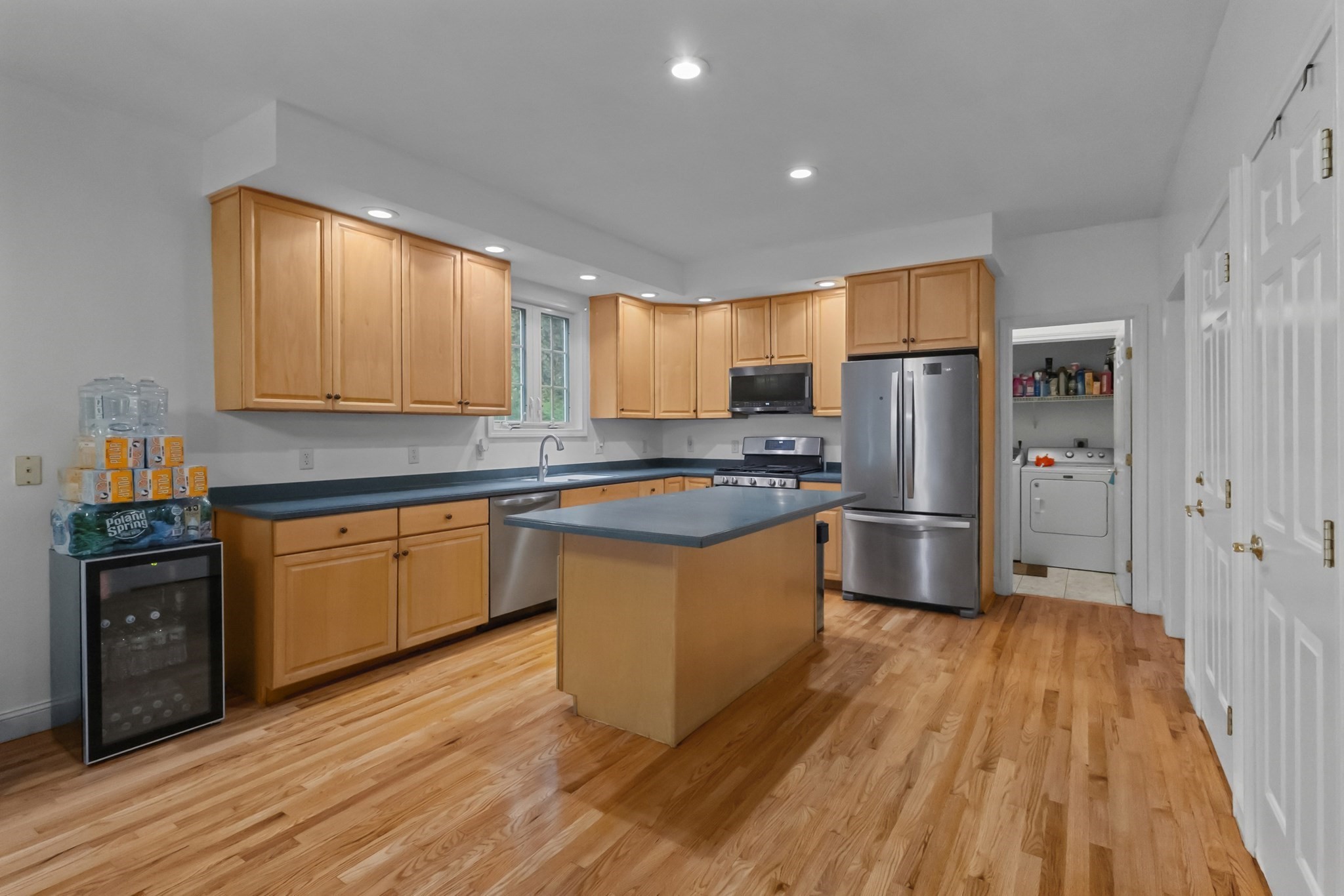 352 Grafton St Property Photo 3