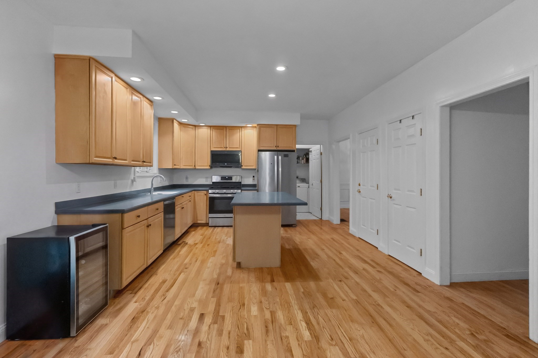 352 Grafton St Property Photo 4