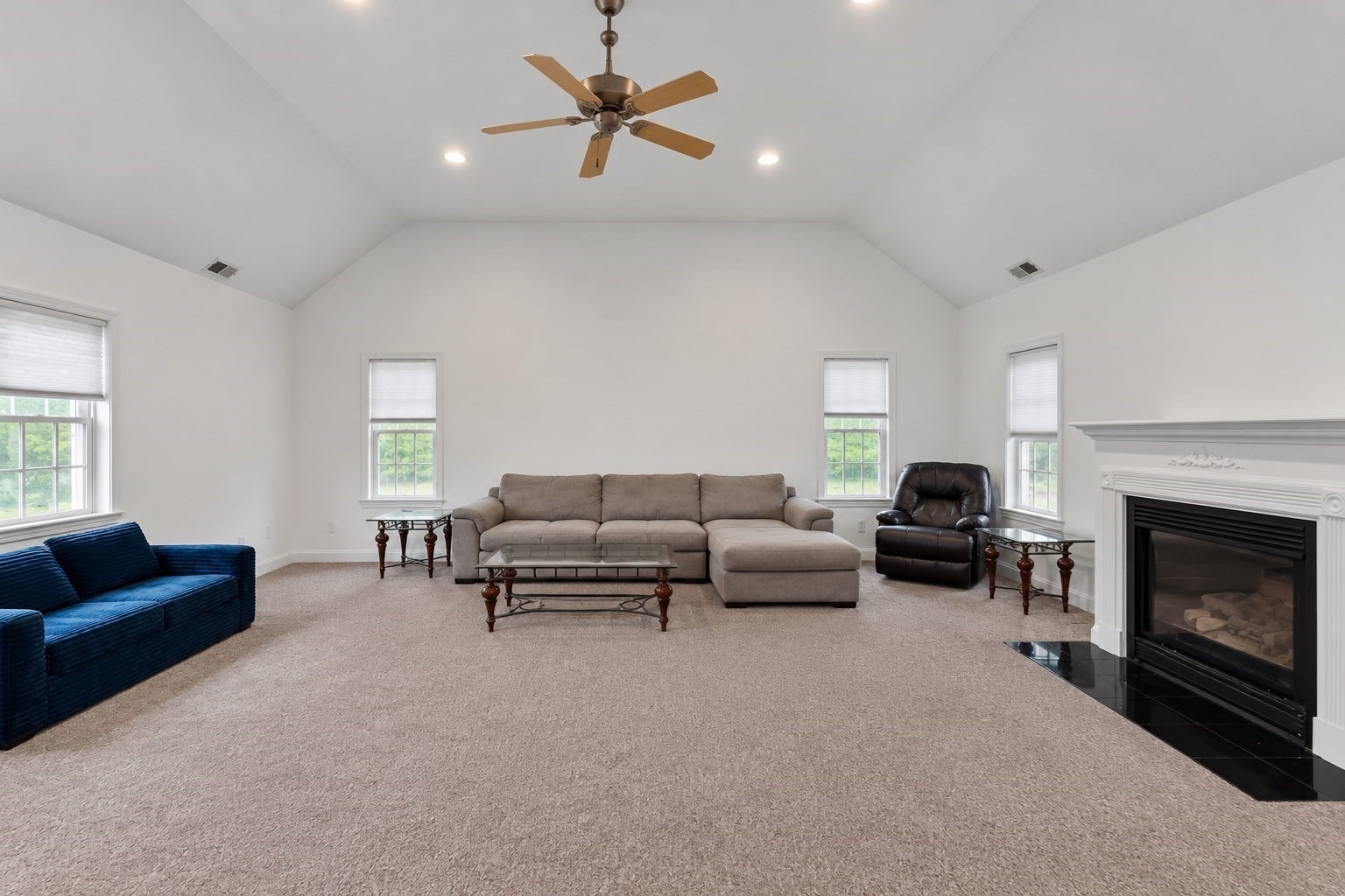 352 Grafton St Property Photo 12
