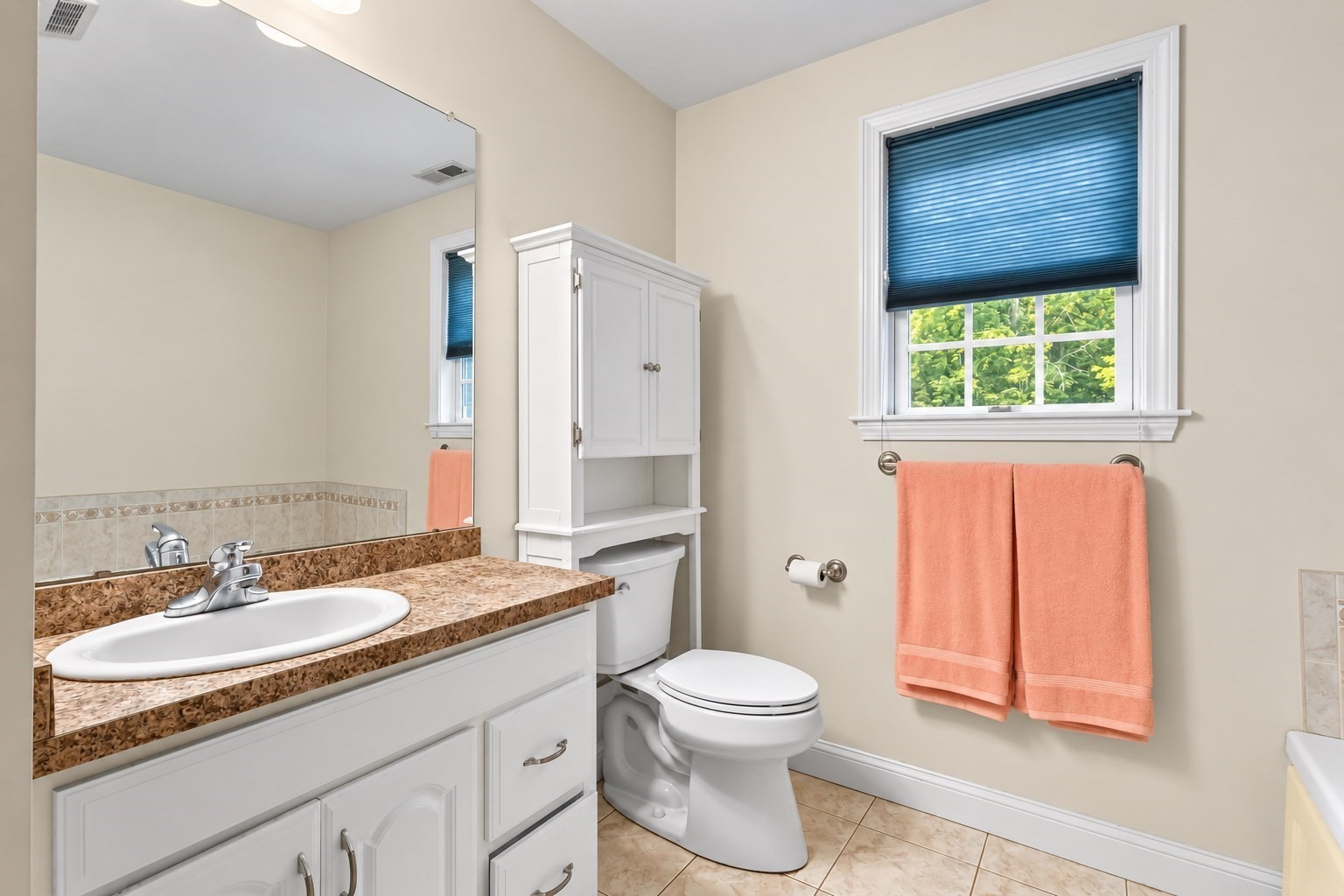 352 Grafton St Property Photo 23