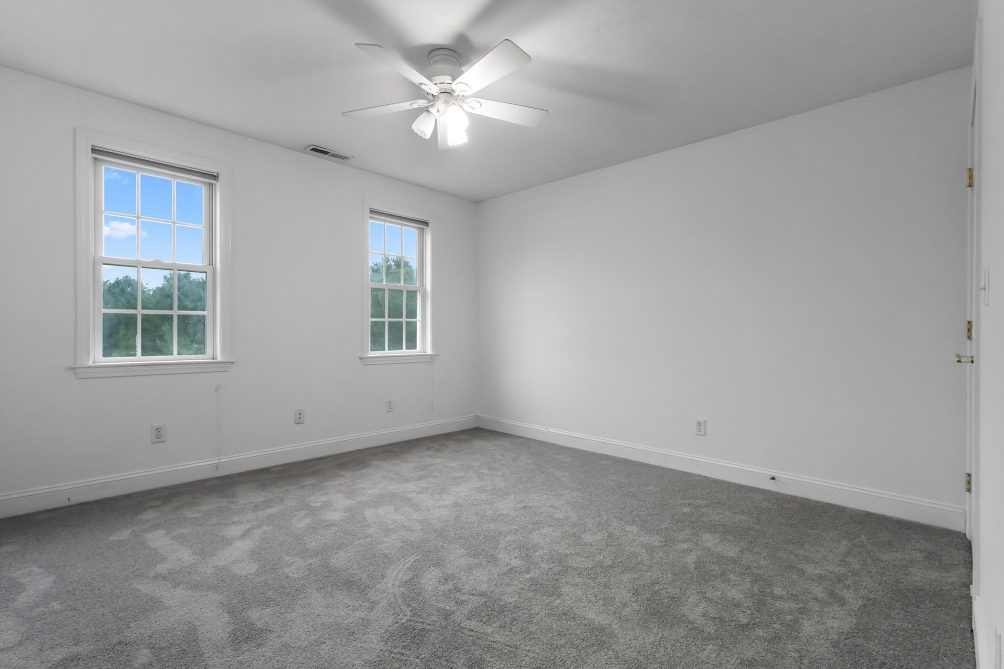 352 Grafton St Property Photo 30