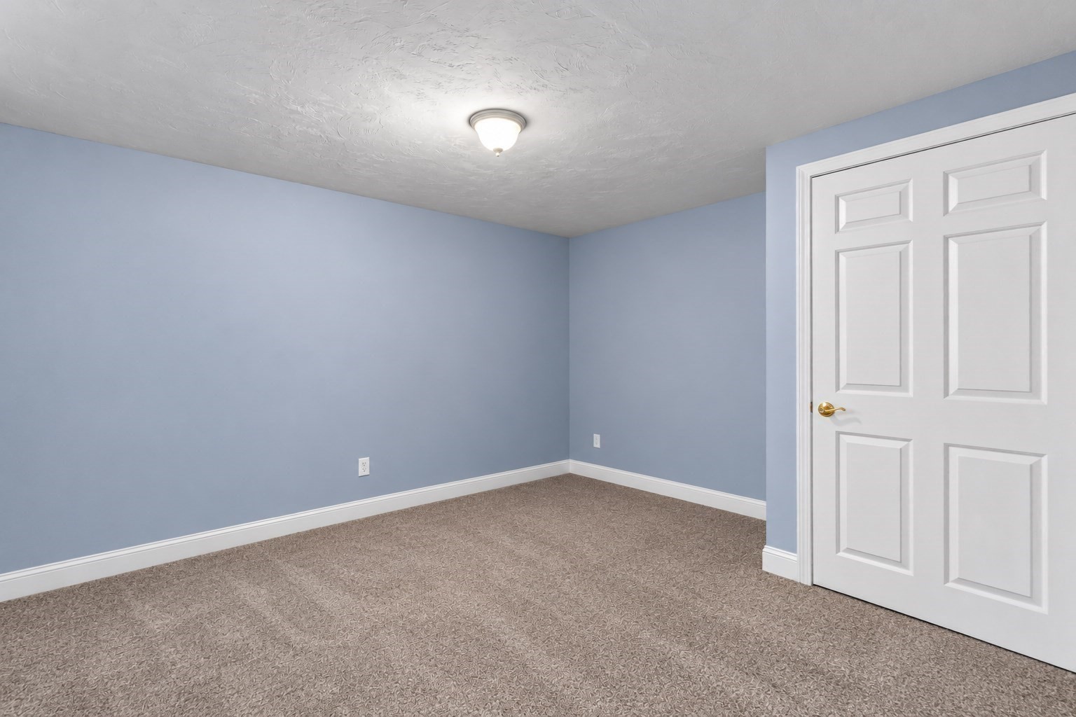 352 Grafton St Property Photo 35