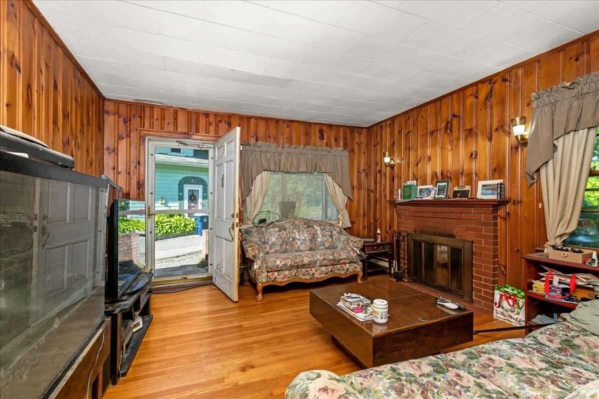 15 Anglin Ln Property Photo 5