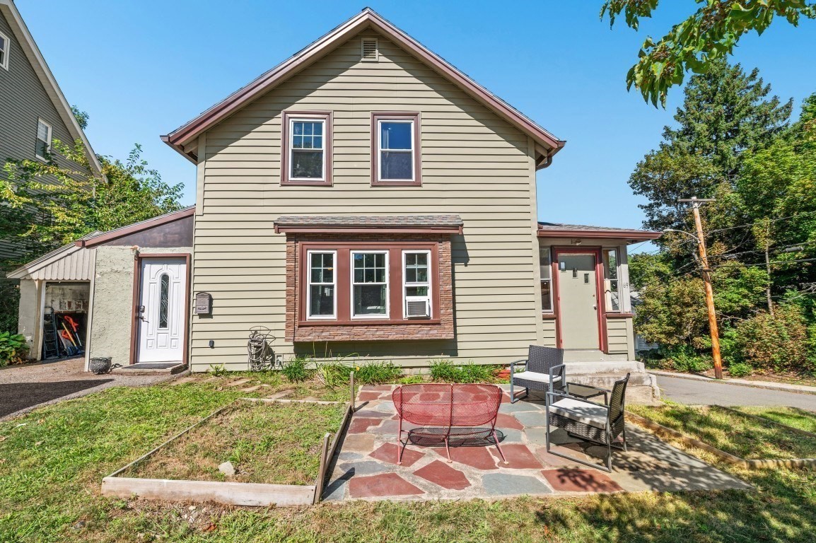 69 Foss St Property Photo 20