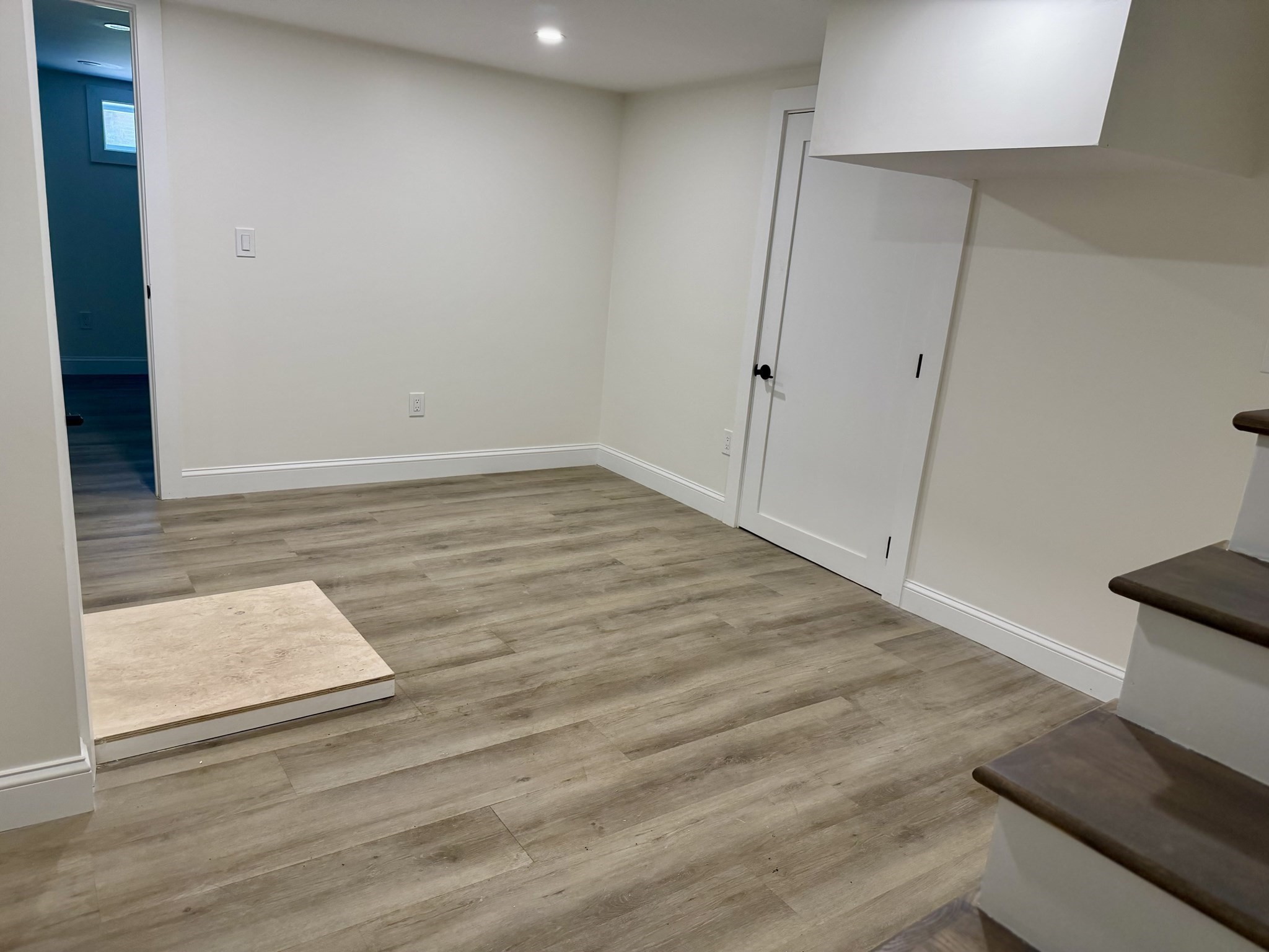 37 Karen St Property Photo 15