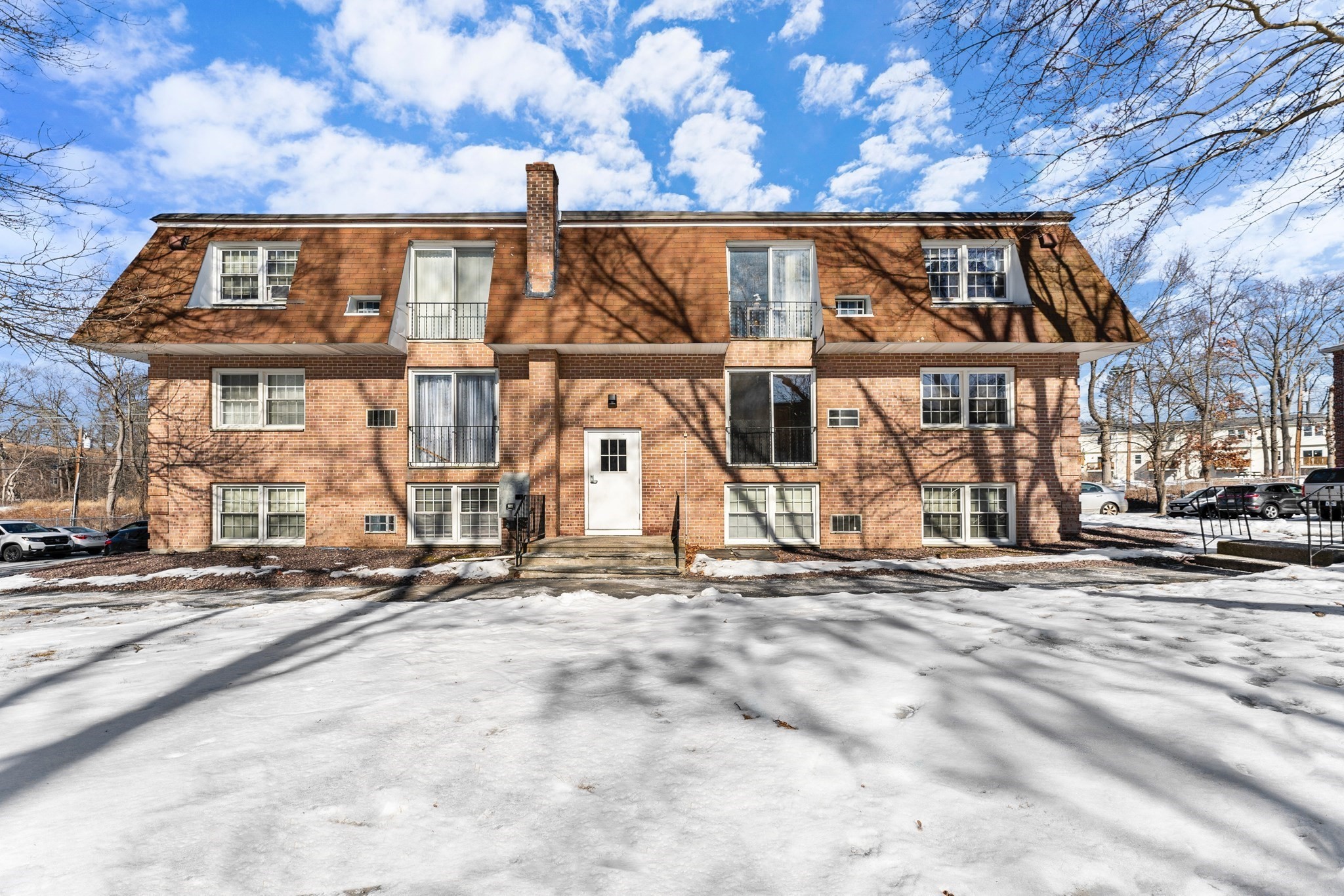 82 Boylston Ln # 21 Property Photo 1