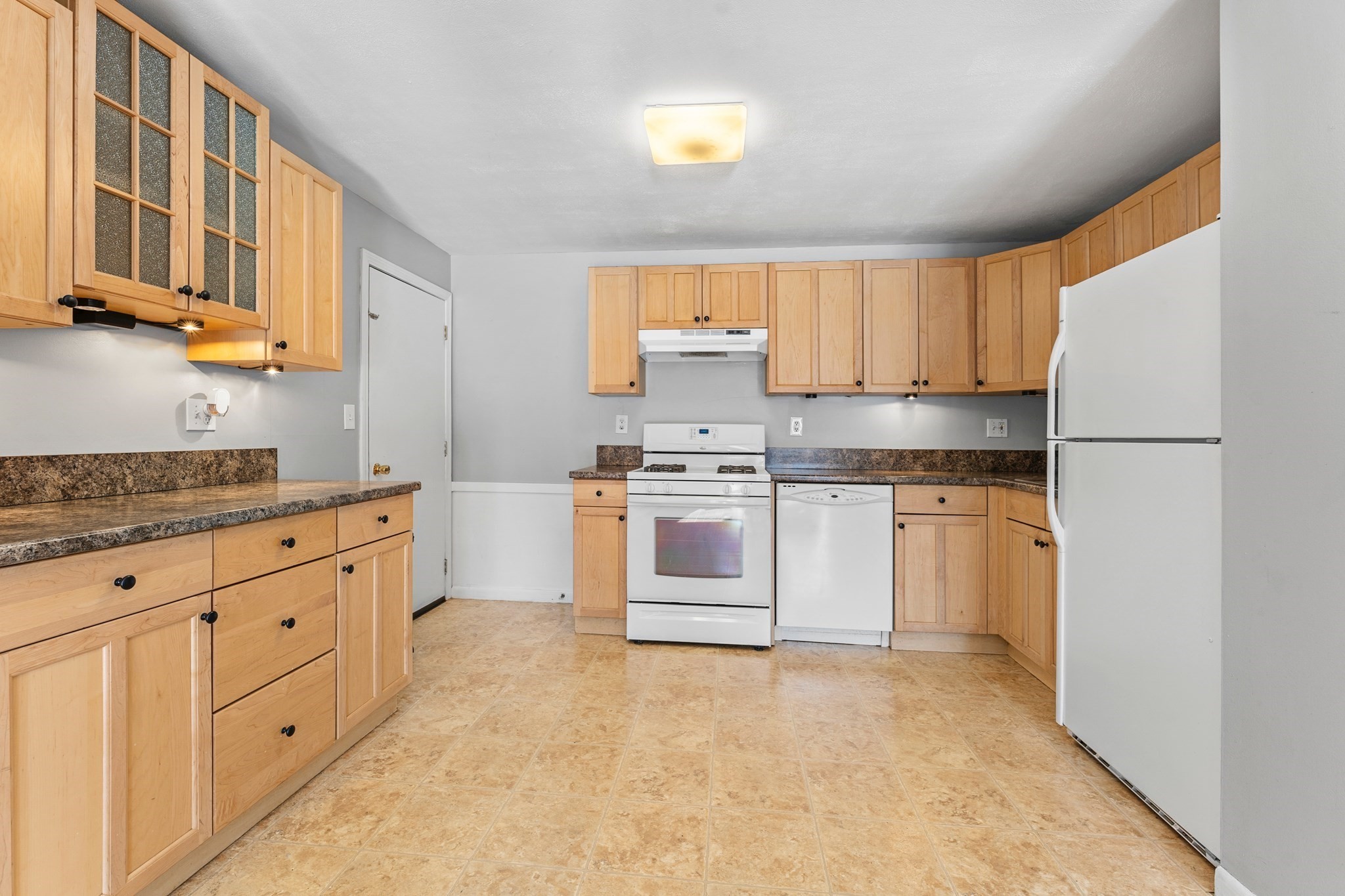 82 Boylston Ln # 21 Property Photo 7