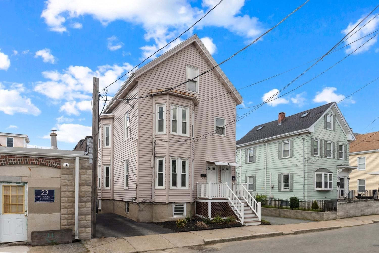 17 Rush St. Property Photo 1