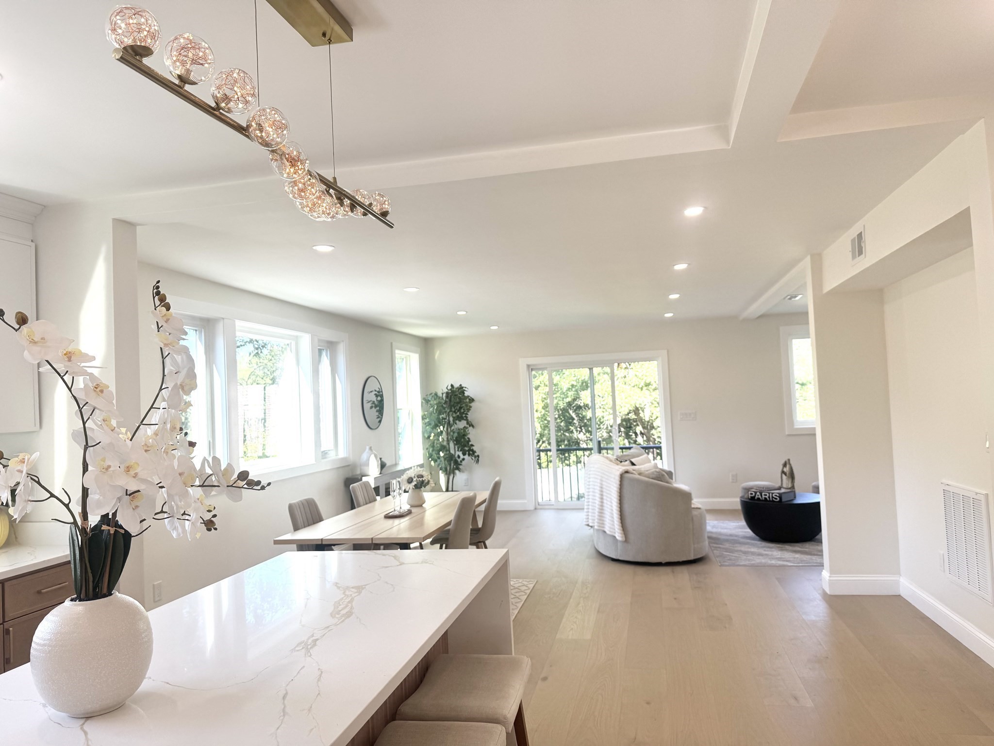 8 Guild St Property Photo 5