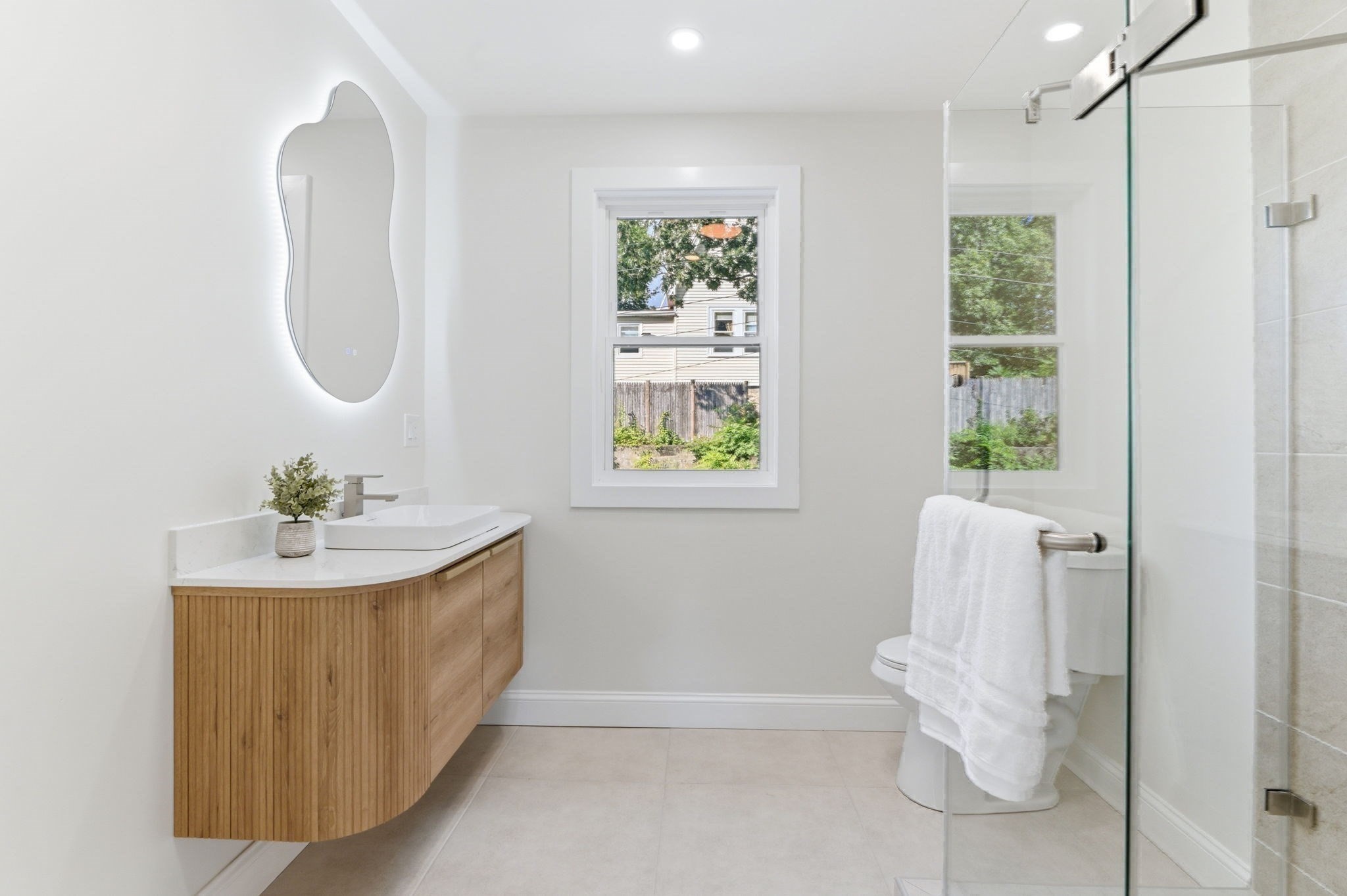 8 Guild St Property Photo 17
