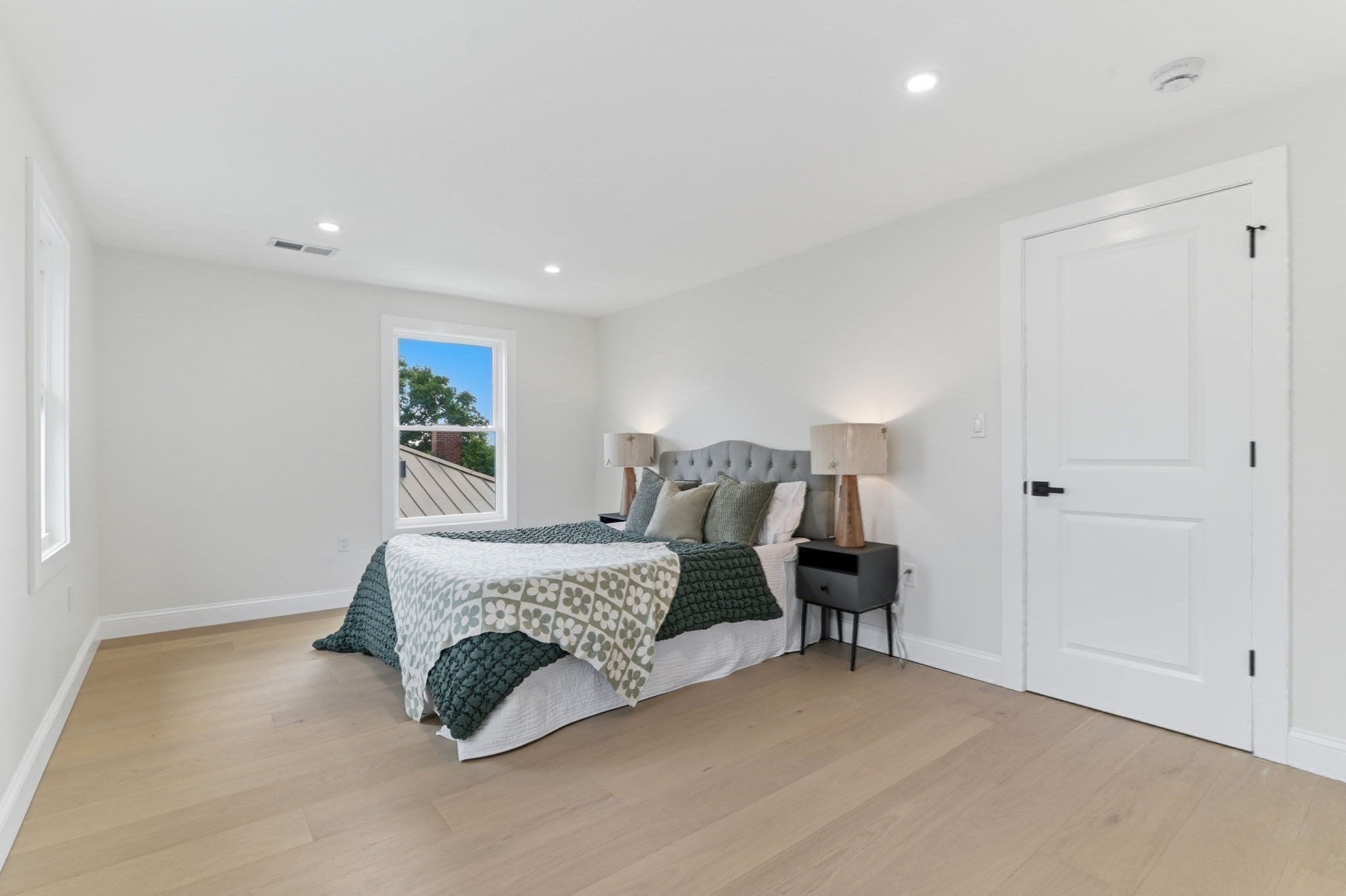 8 Guild St Property Photo 19