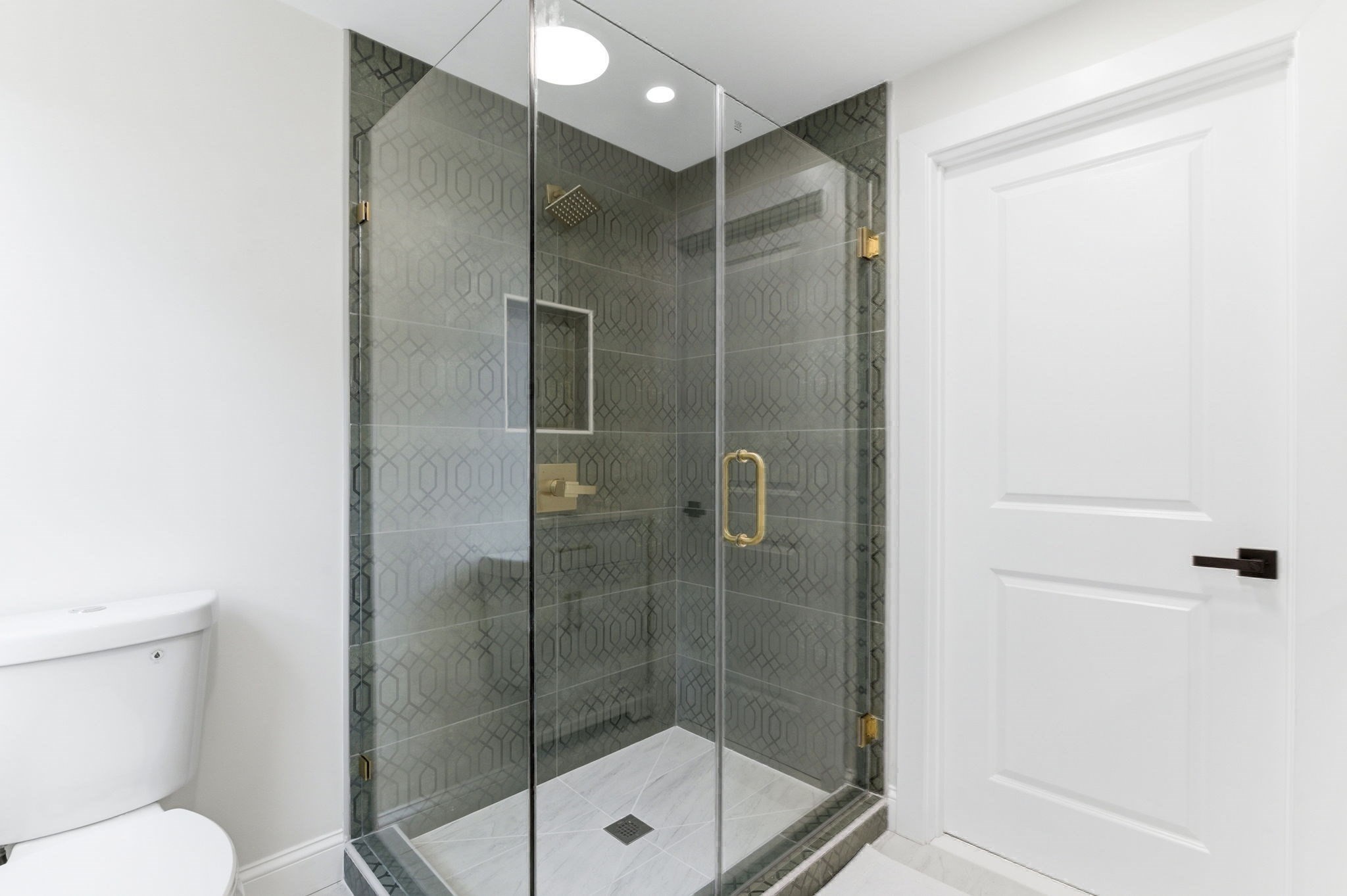 8 Guild St Property Photo 24