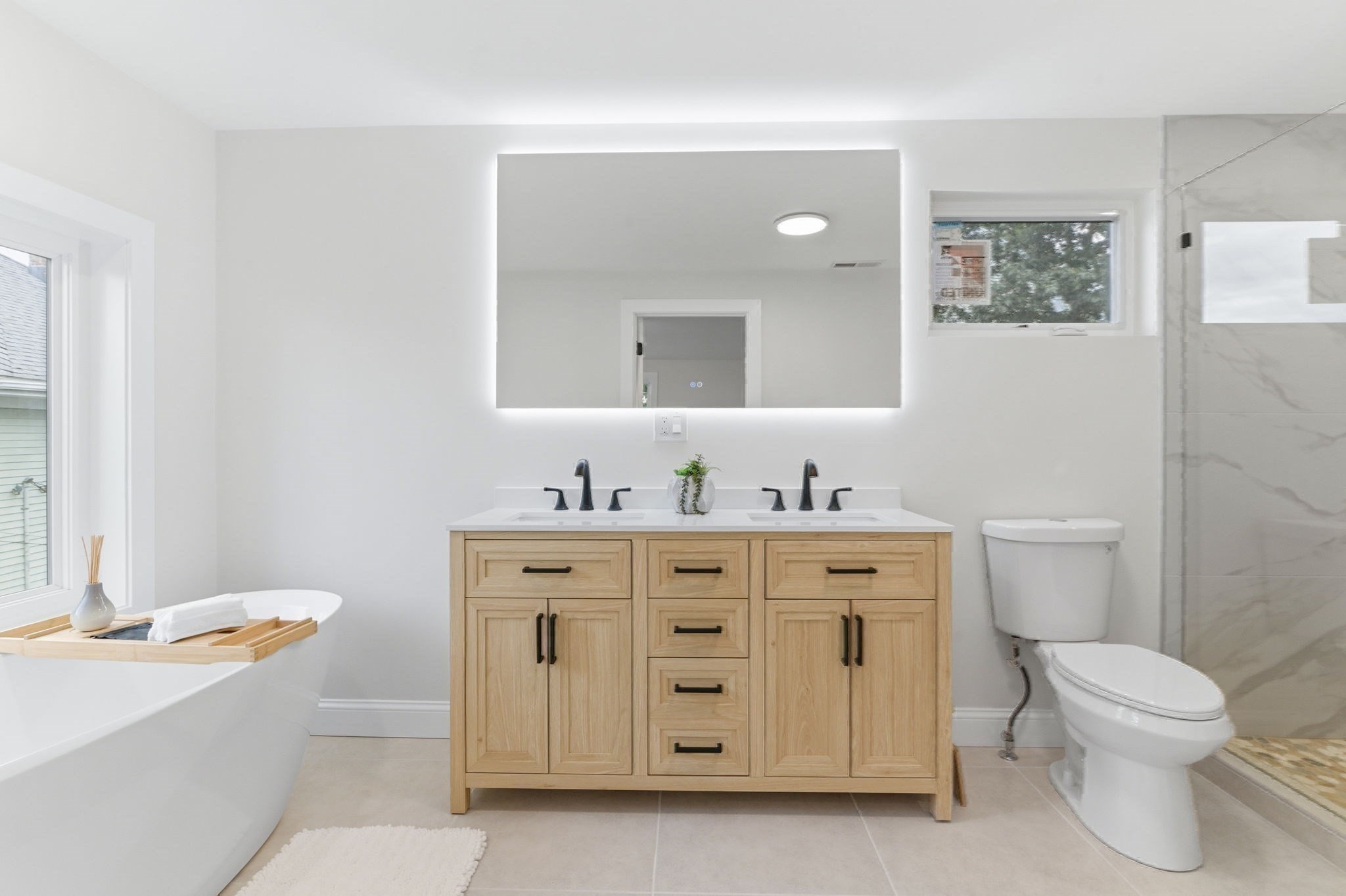 8 Guild St Property Photo 28