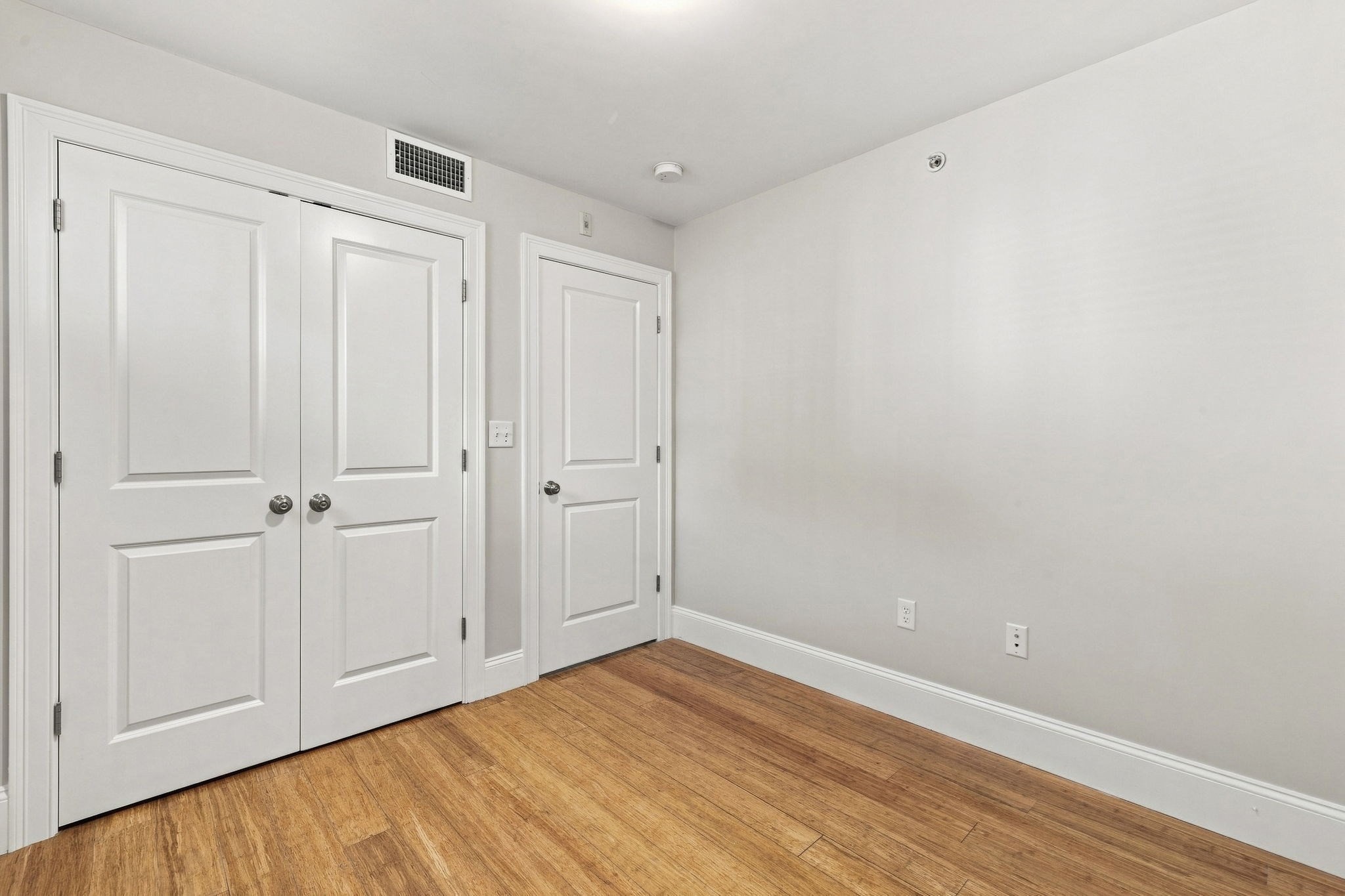 28 Mitchell St # 1 Property Photo 12