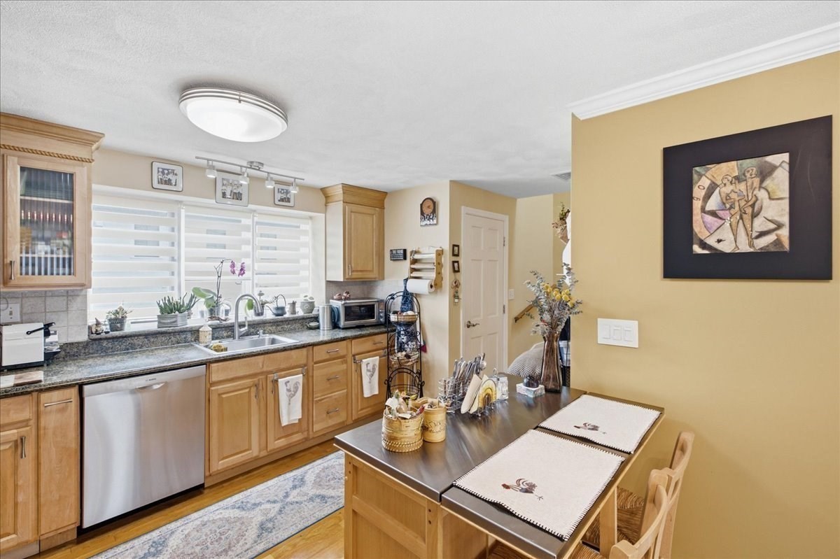 174 Adams Street # 2 Property Photo 11