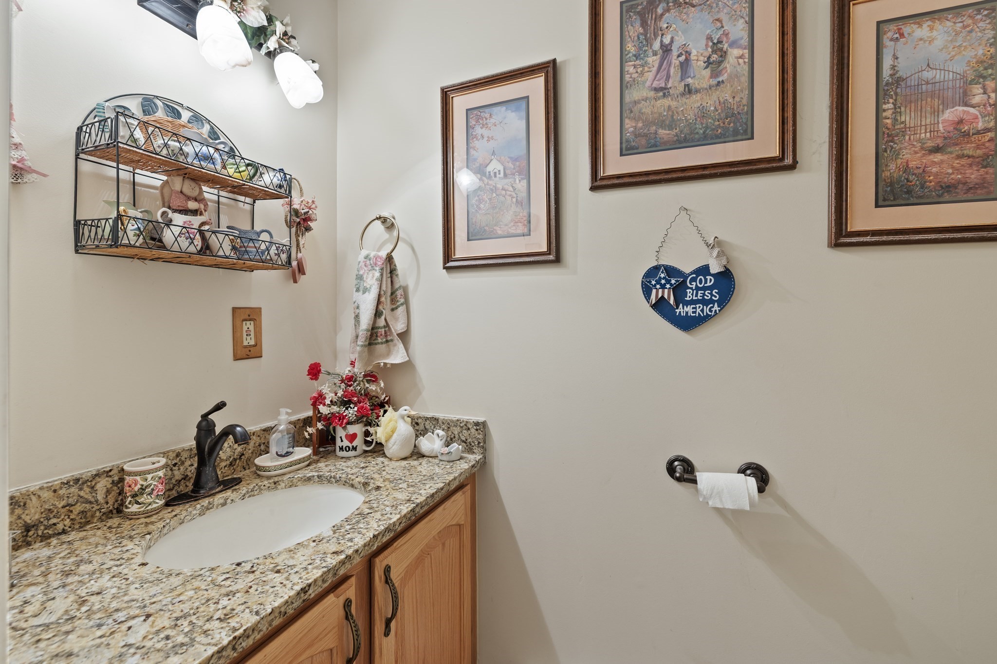 5 Edna Cir # 5 Property Photo 14