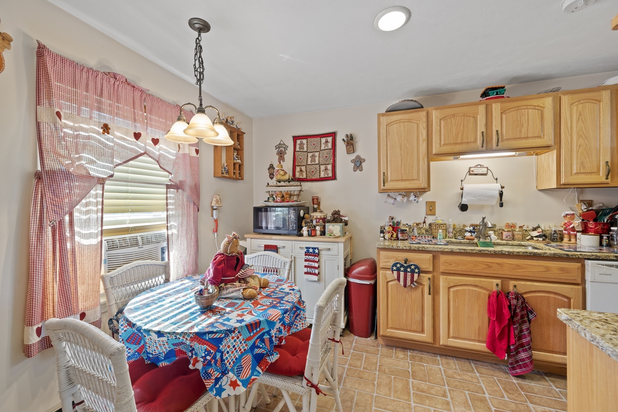 5 Edna Cir # 5 Property Photo 16