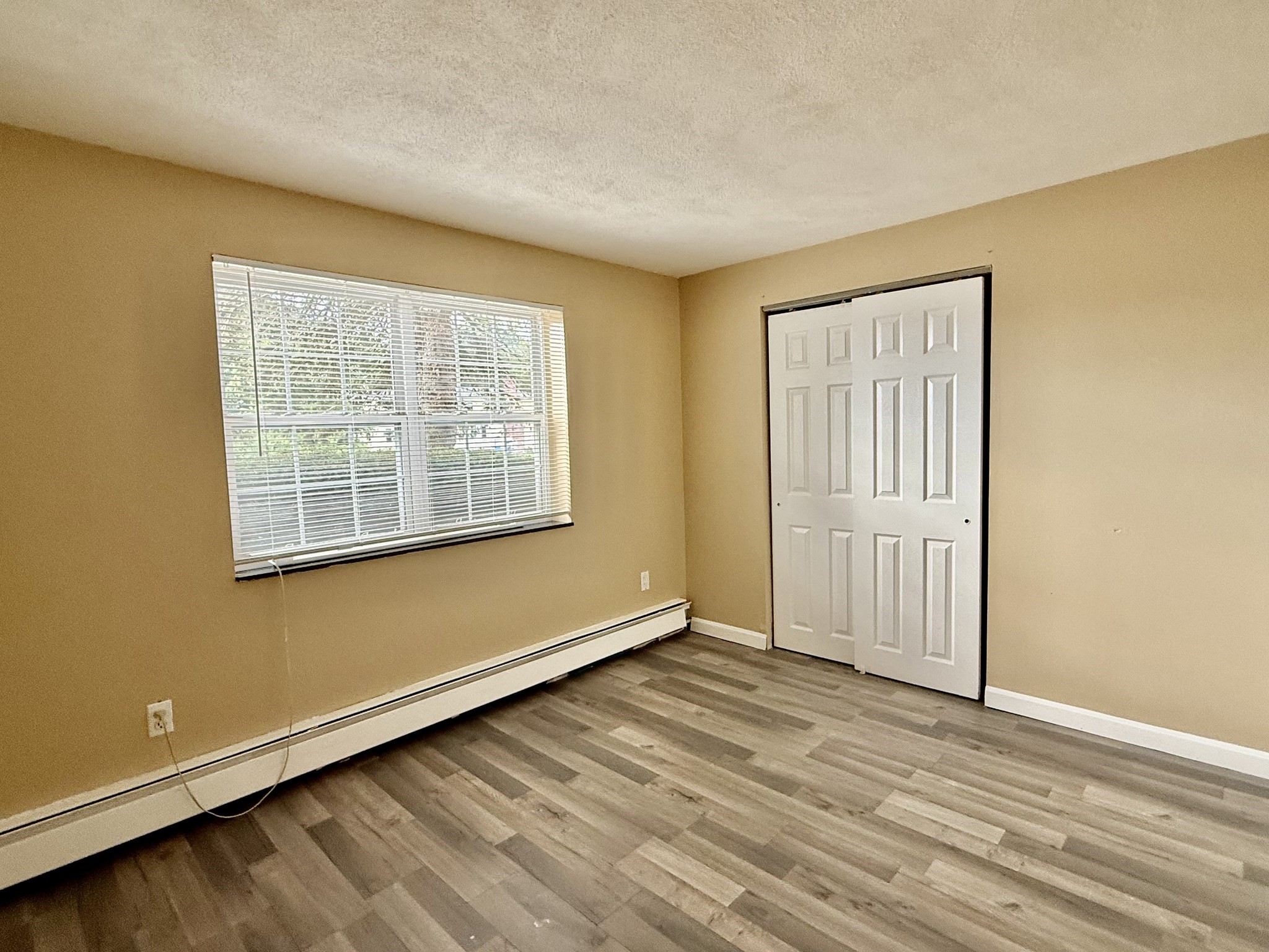 5 Kenmar Drive # 7 Property Photo 8
