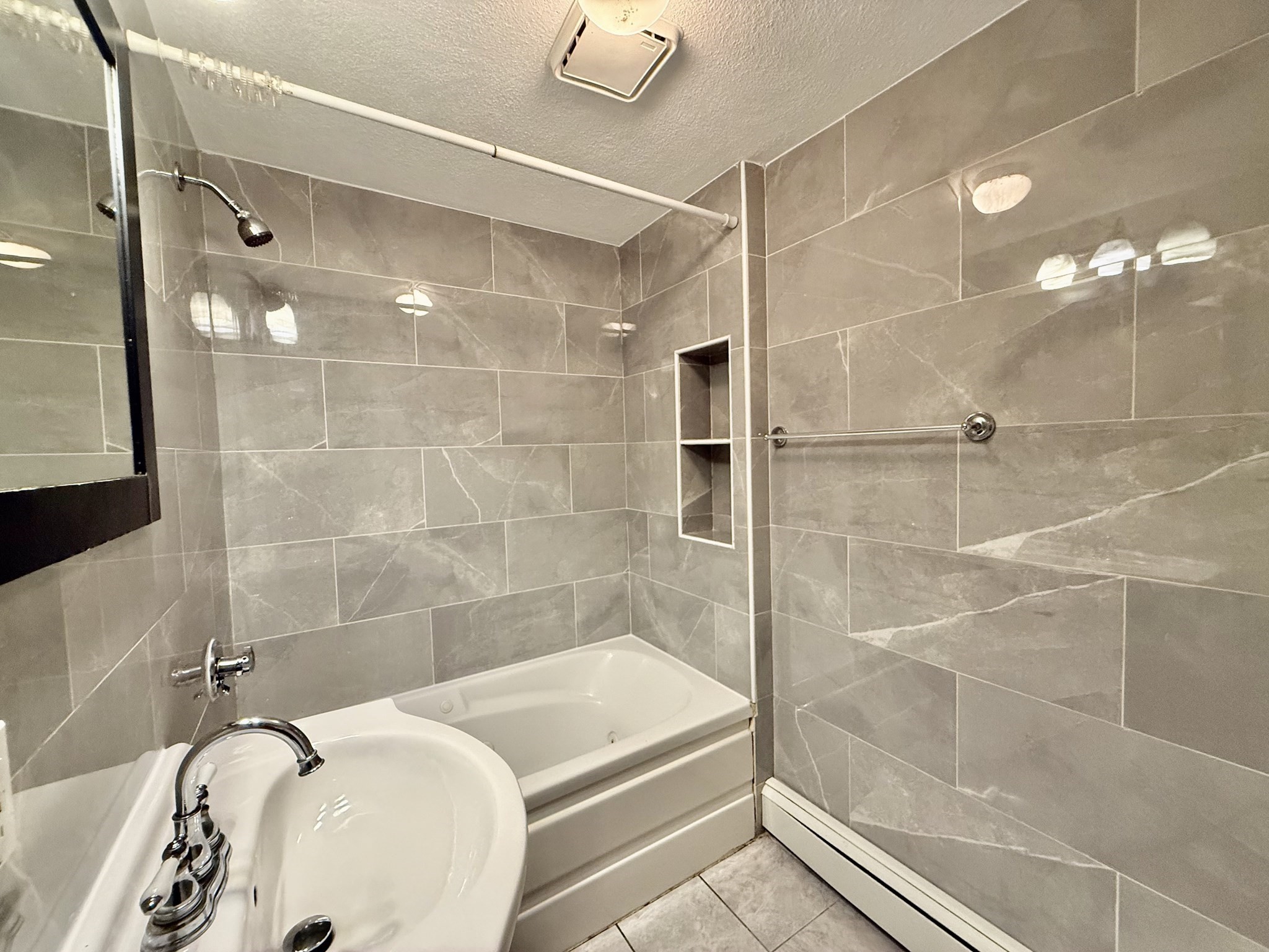 5 Kenmar Drive # 7 Property Photo 10