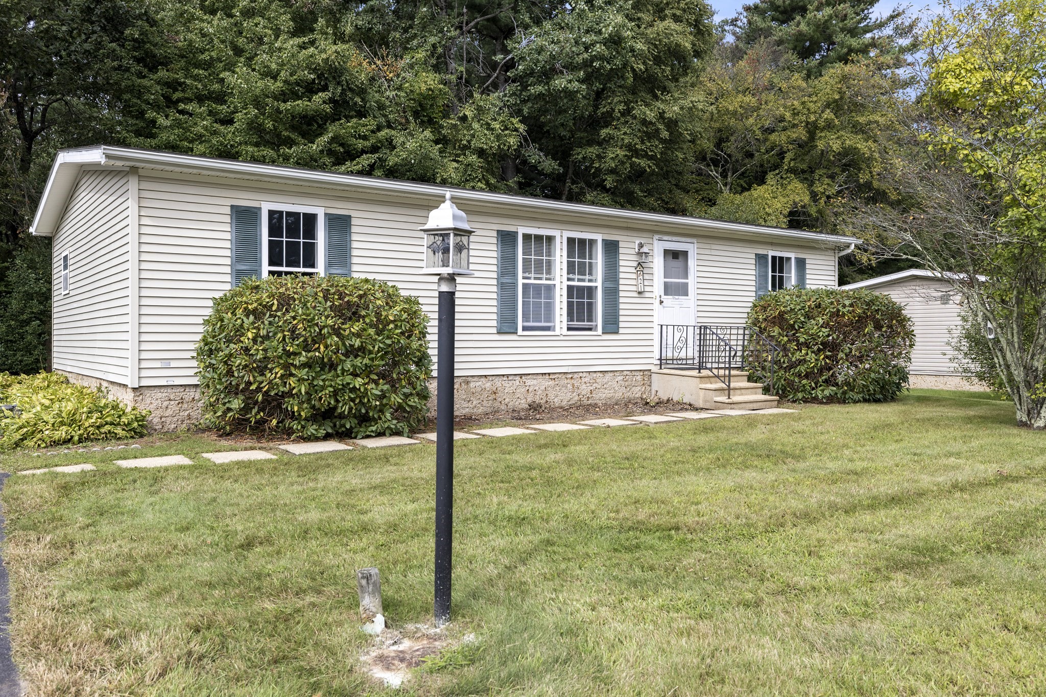 21 Fox Run Property Photo 1