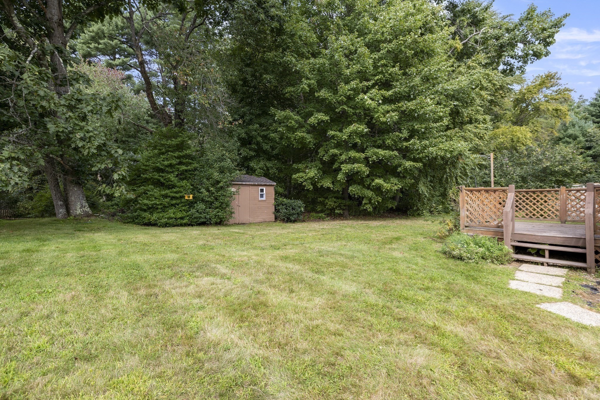 21 Fox Run Property Photo 23