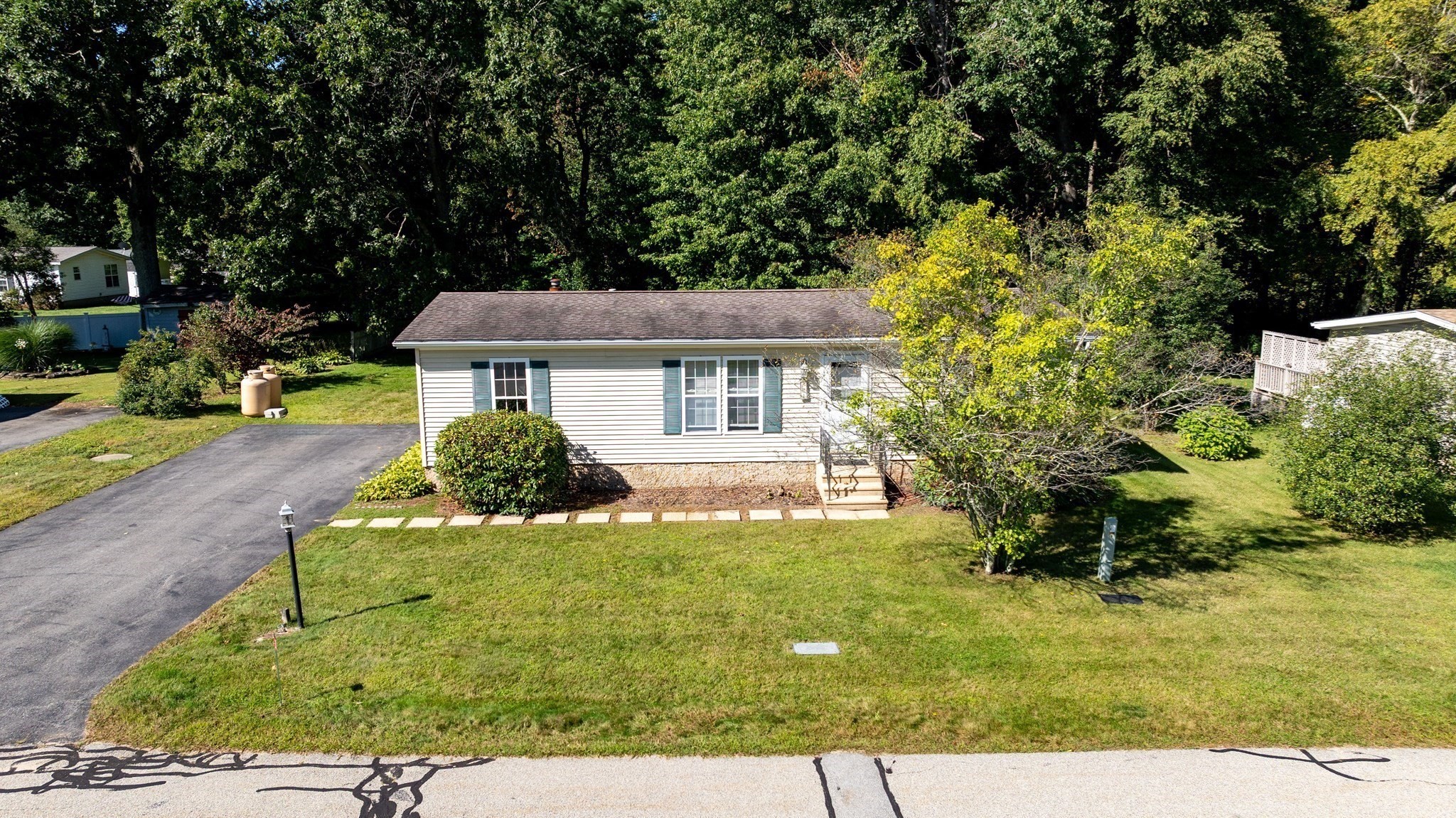 21 Fox Run Property Photo 32