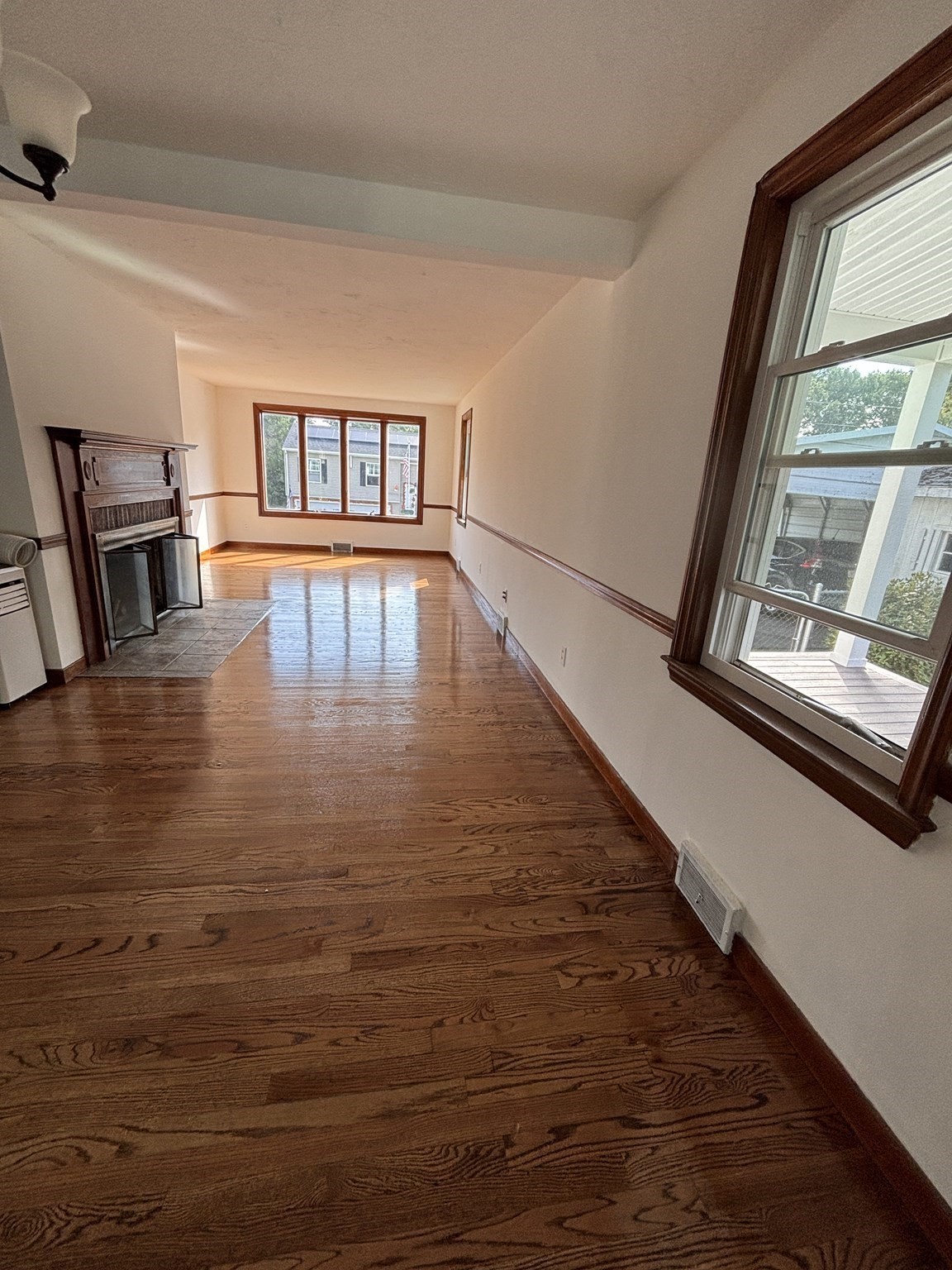 39 Bullard Ave Property Photo 6