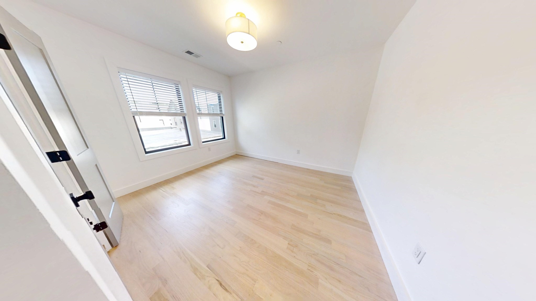 52 Withington St # 7 Property Photo 5
