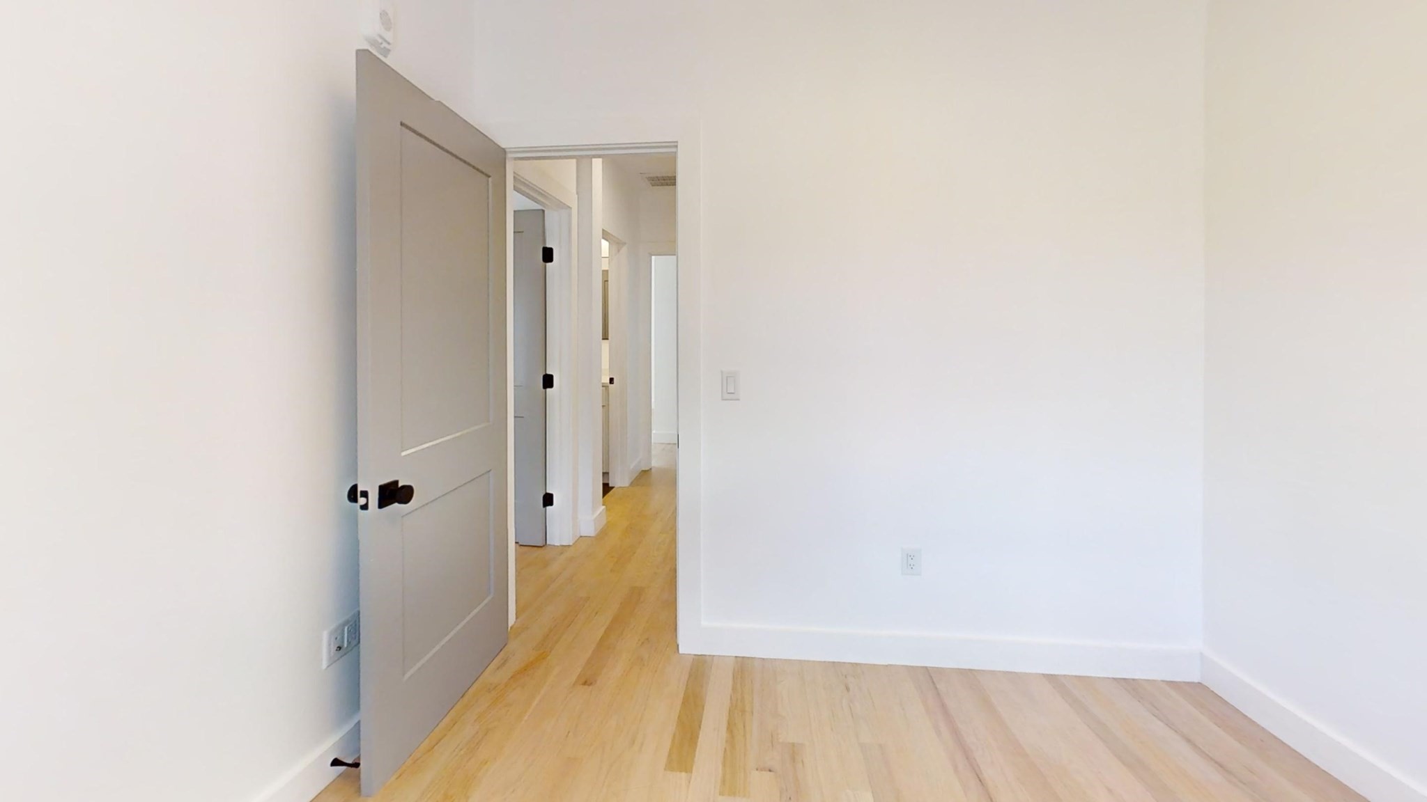52 Withington St # 7 Property Photo 9