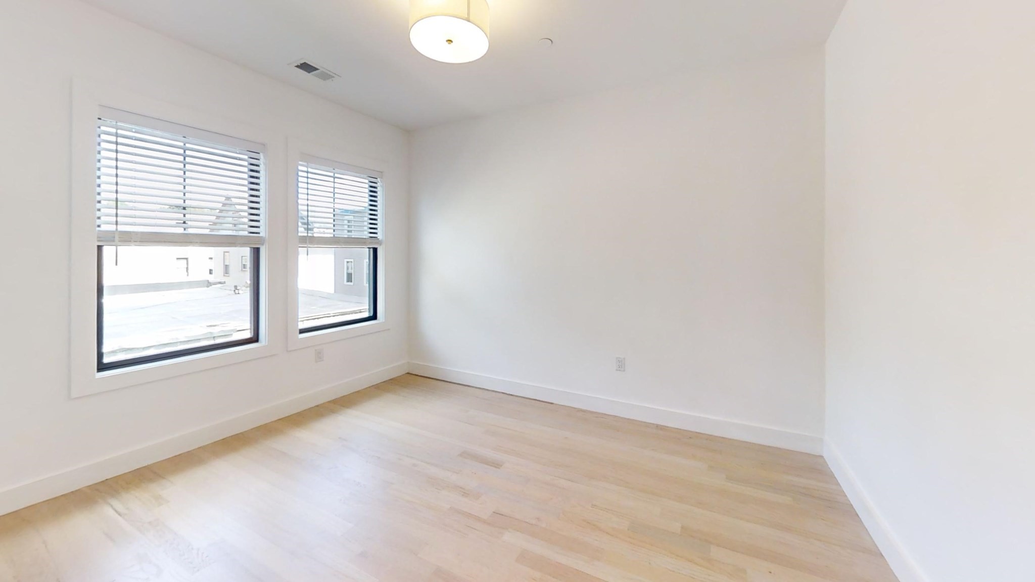 52 Withington St # 7 Property Photo 13