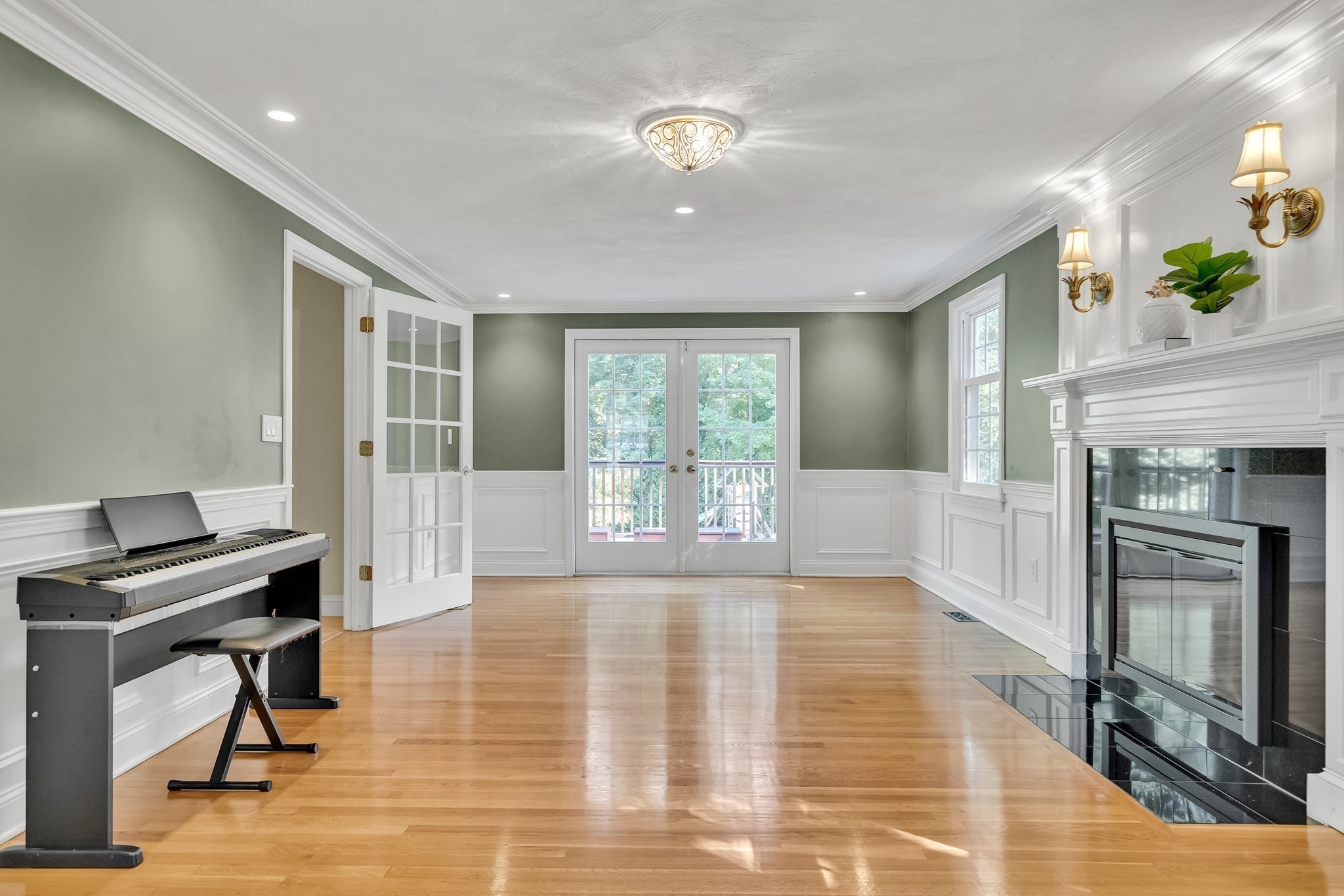 8 Barry Dr Property Photo 6