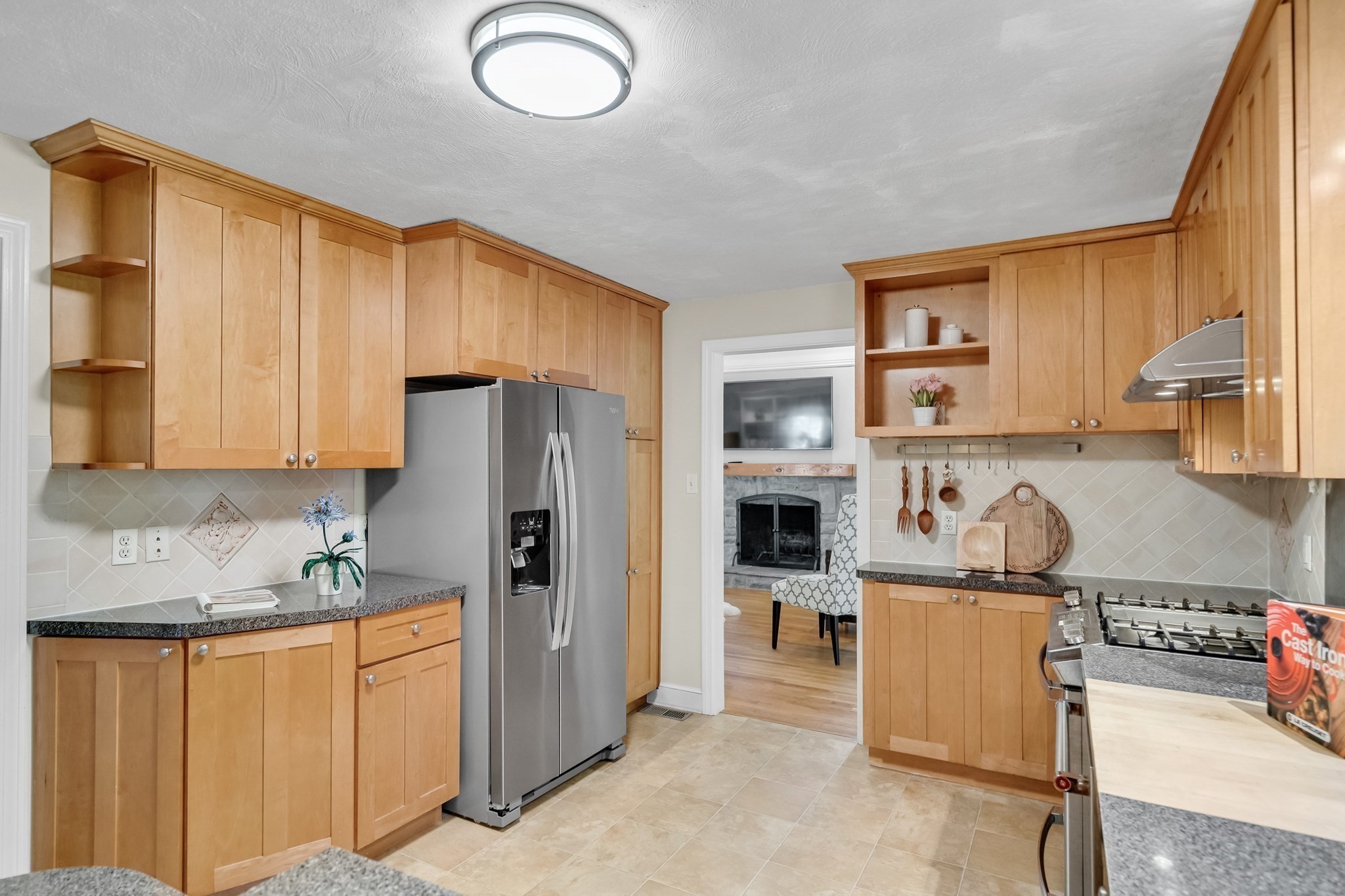 8 Barry Dr Property Photo 11