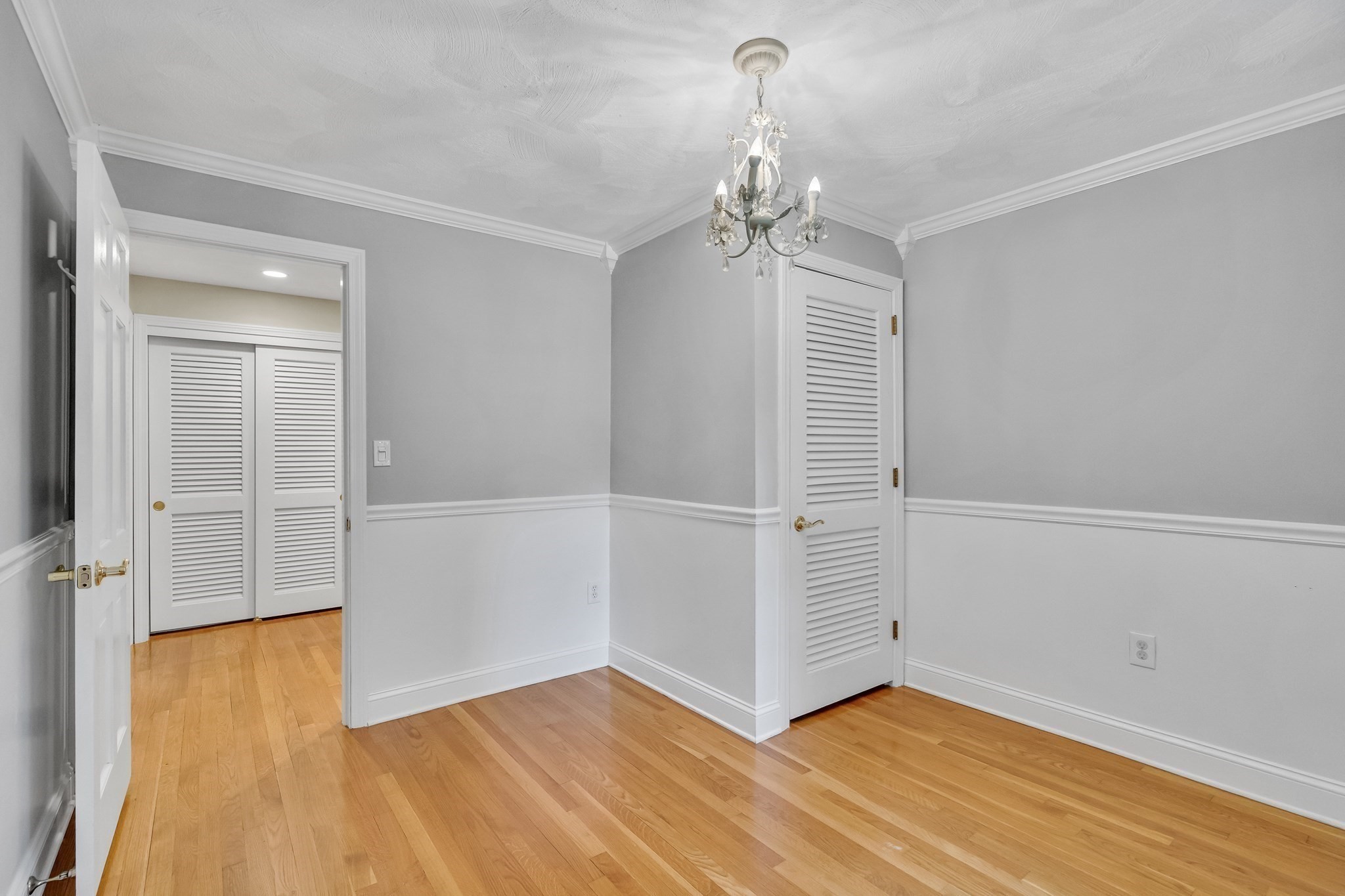 8 Barry Dr Property Photo 28