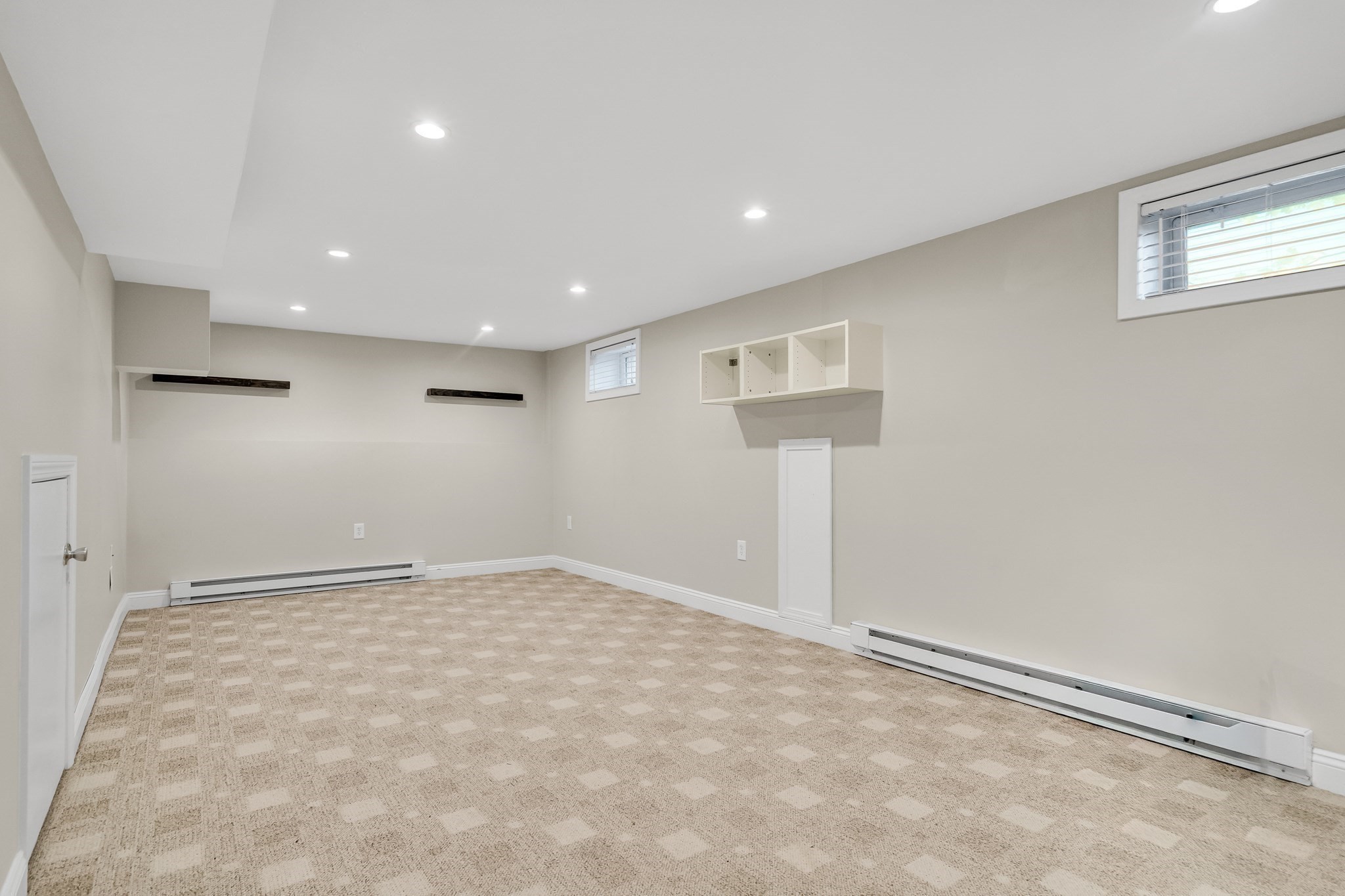 8 Barry Dr Property Photo 34