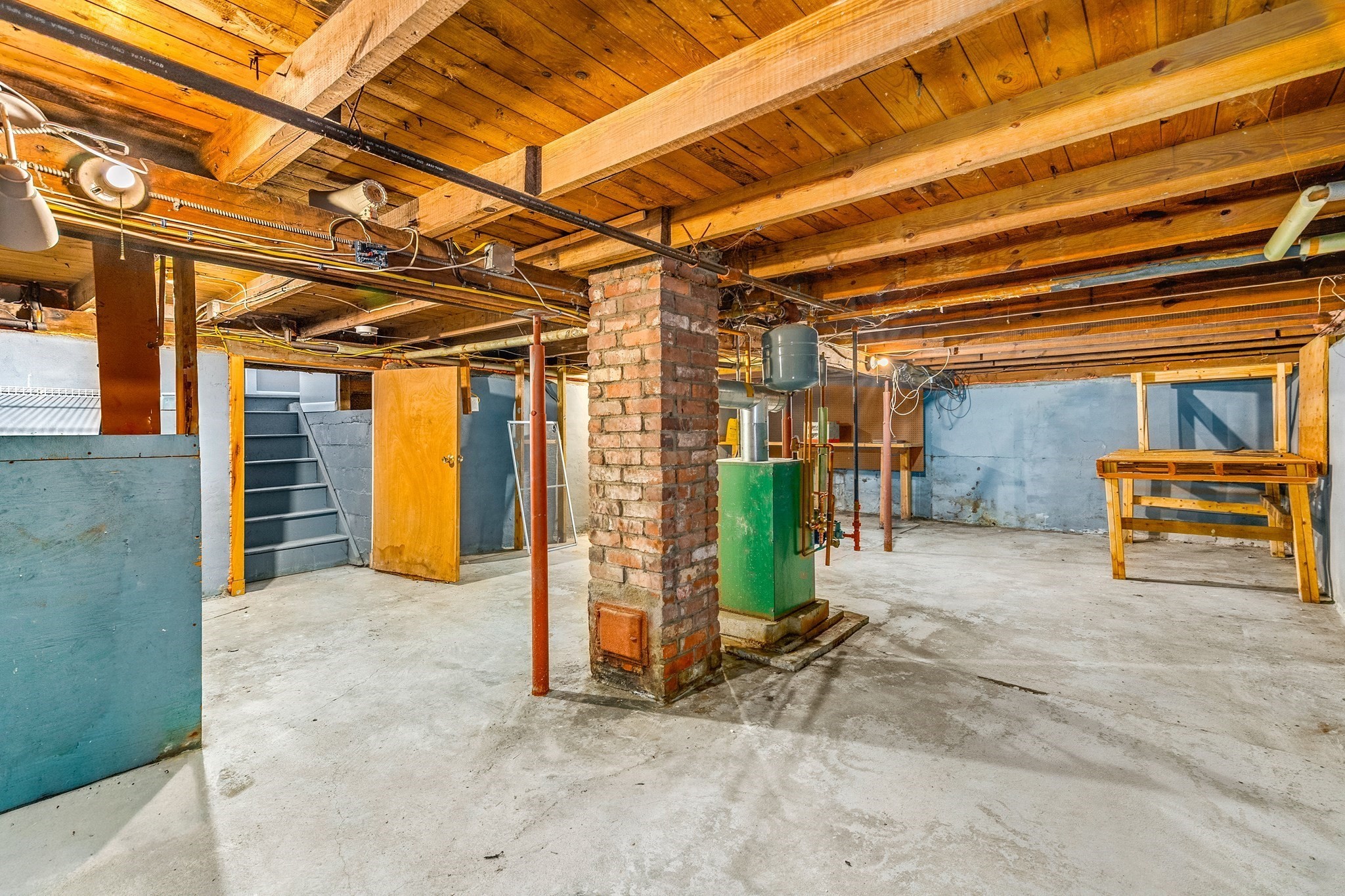 298 Collette St Property Photo 19