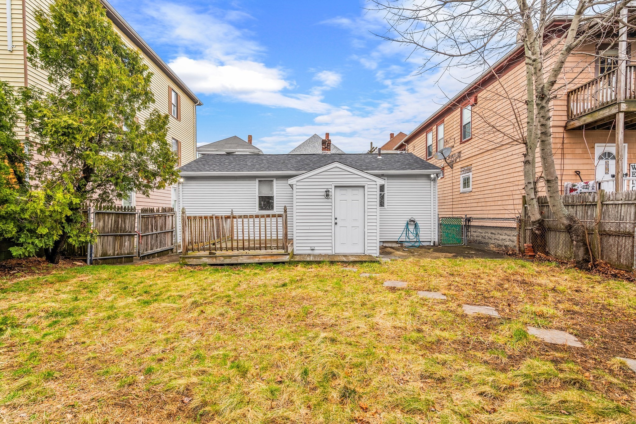298 Collette St Property Photo 22